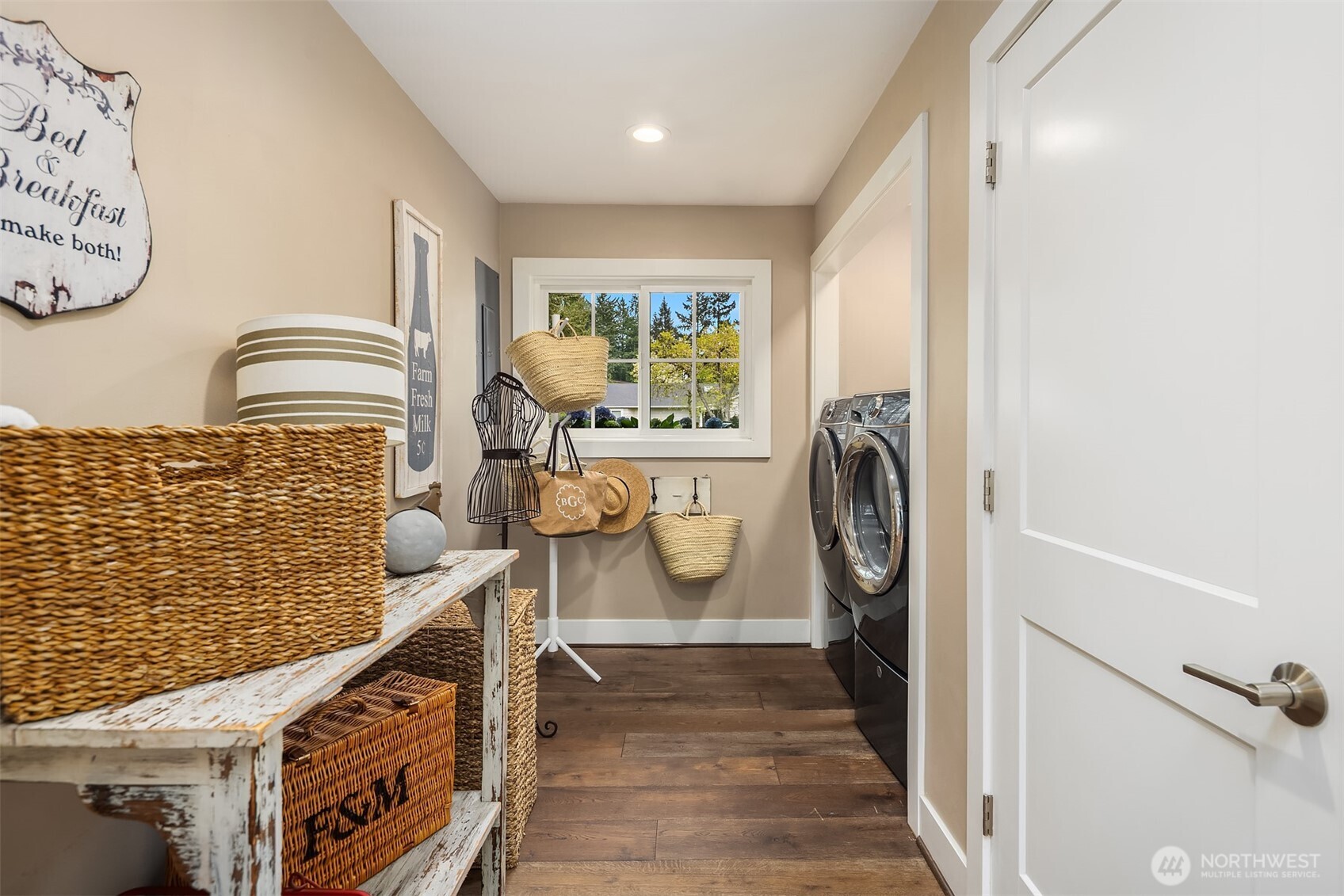 2613 126th Avenue NE, Bellevue, WA 98005