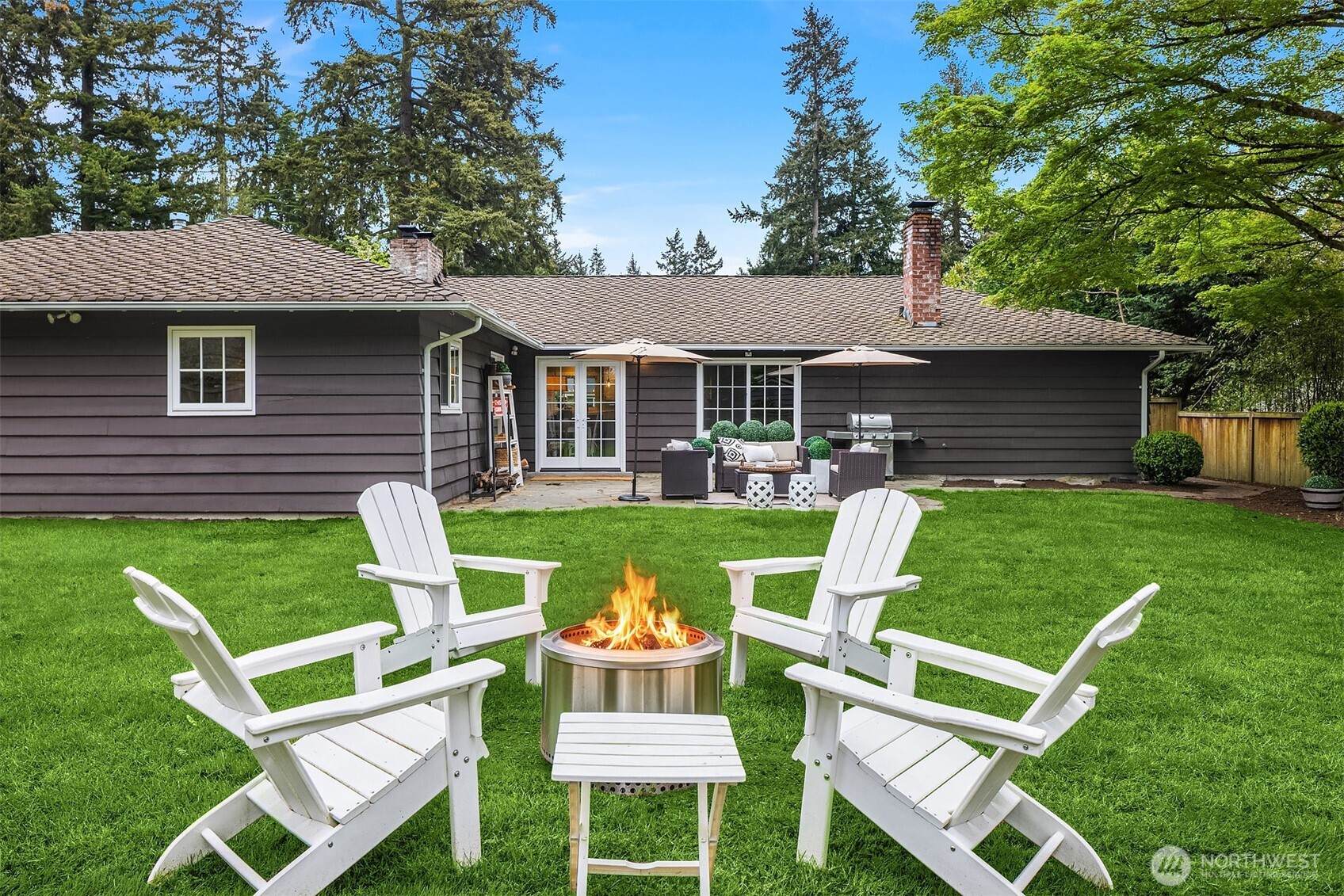 2613 126th Avenue NE, Bellevue, WA 98005