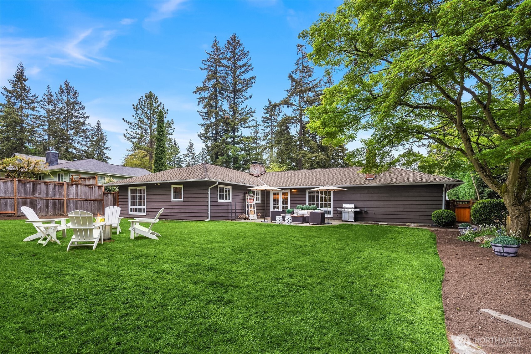 2613 126th Avenue NE, Bellevue, WA 98005