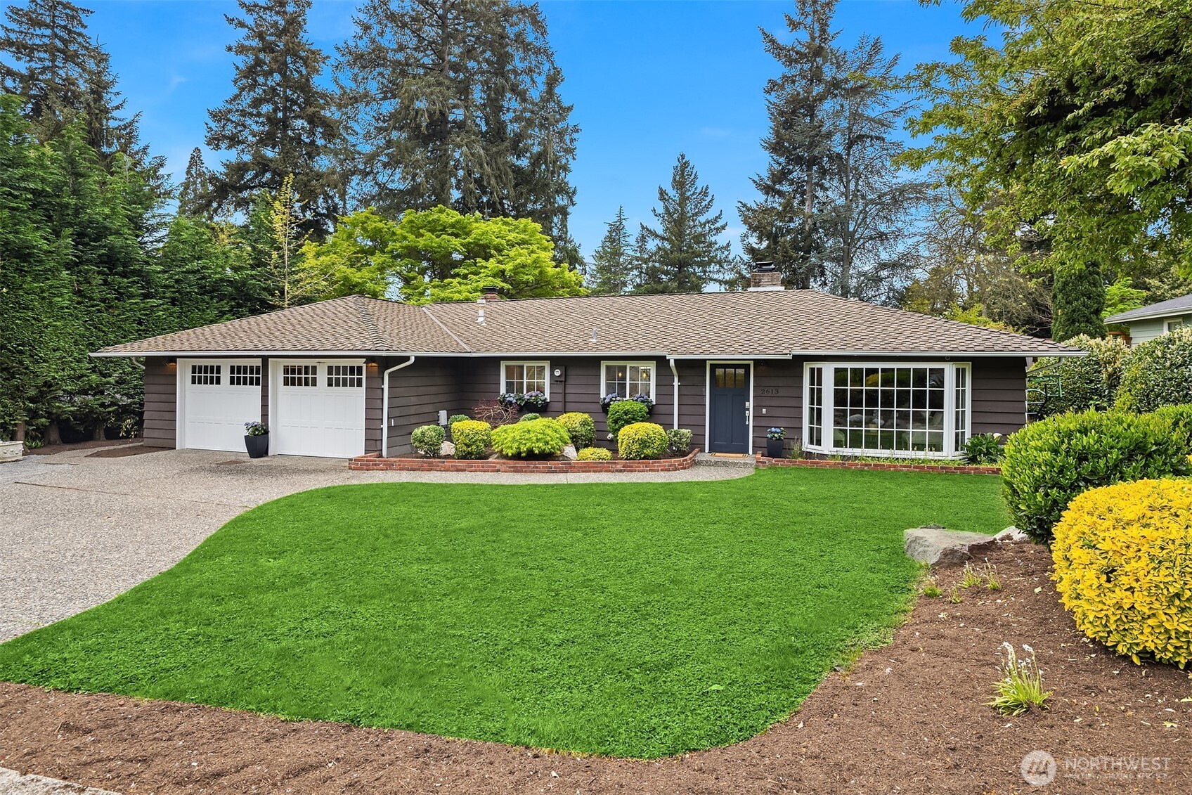 2613 126th Avenue NE, Bellevue, WA 98005