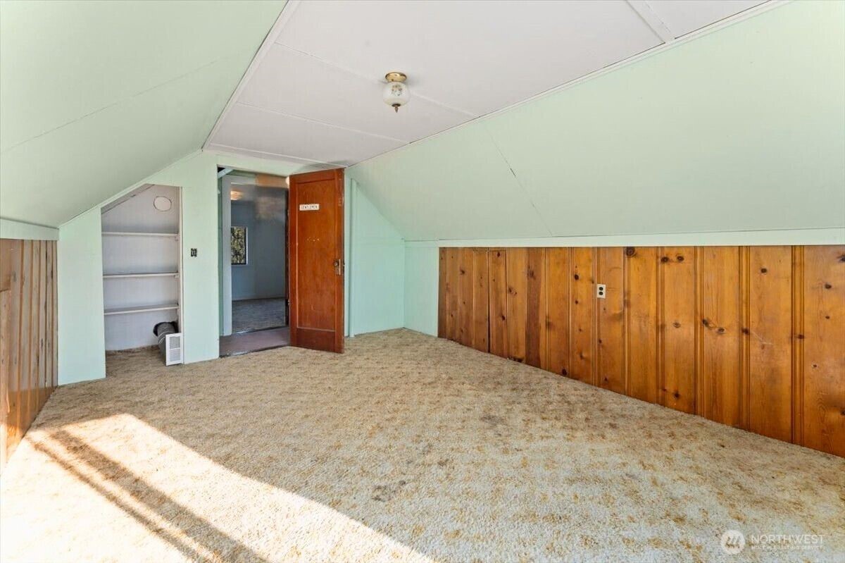 475 Totem Pole Road , Manson, WA 98831