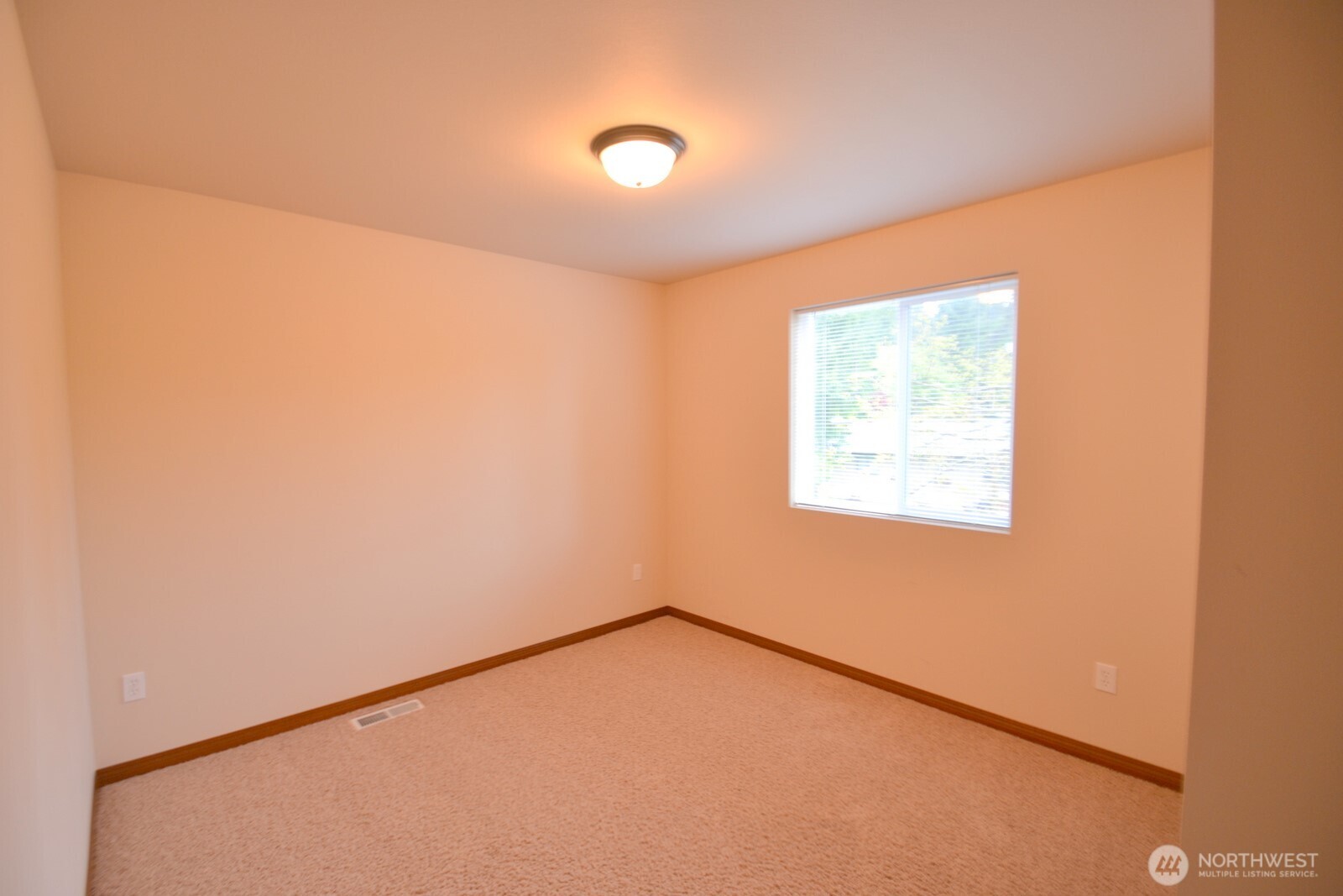 225 161st Place SE, Bothell, WA 98012