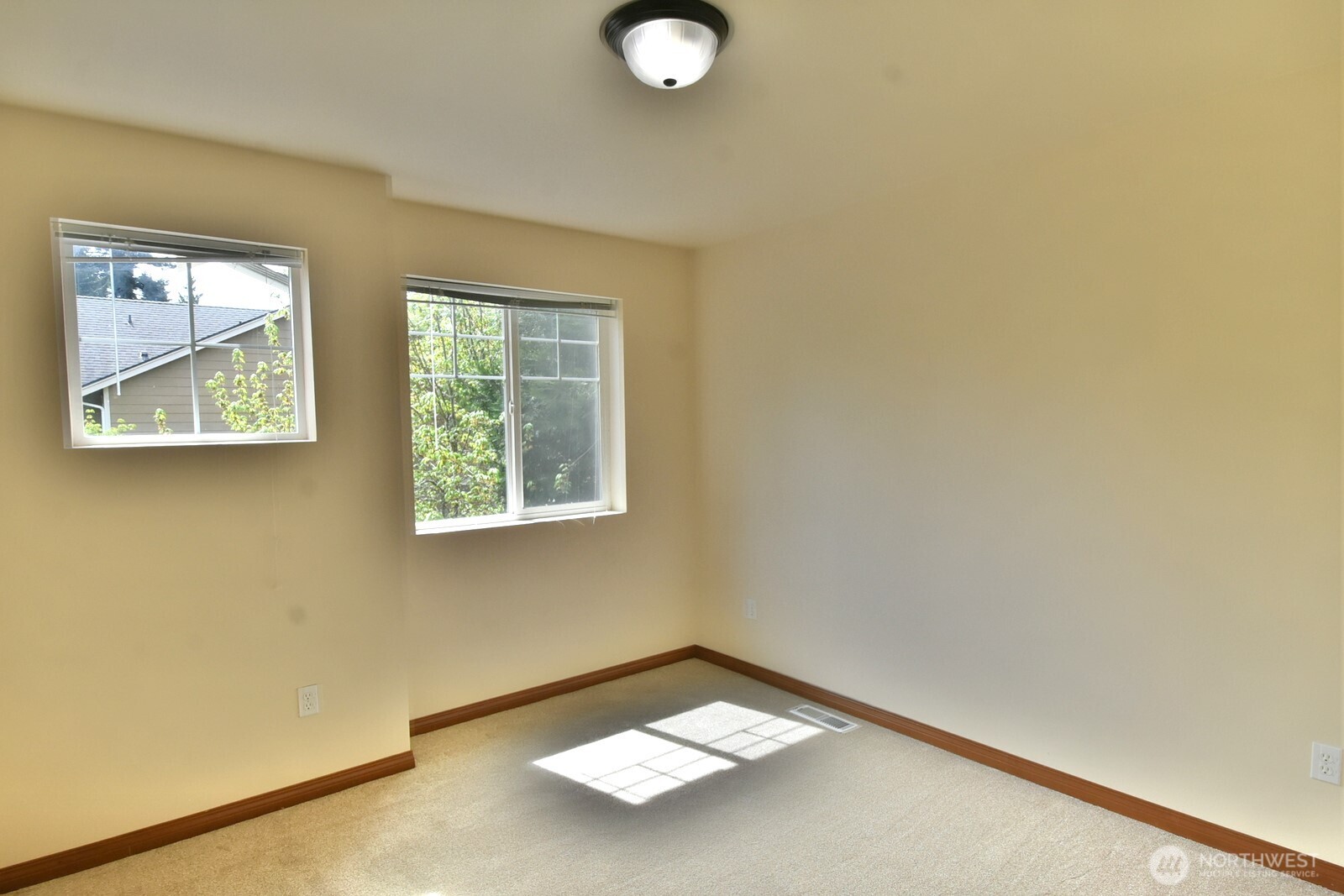 225 161st Place SE, Bothell, WA 98012