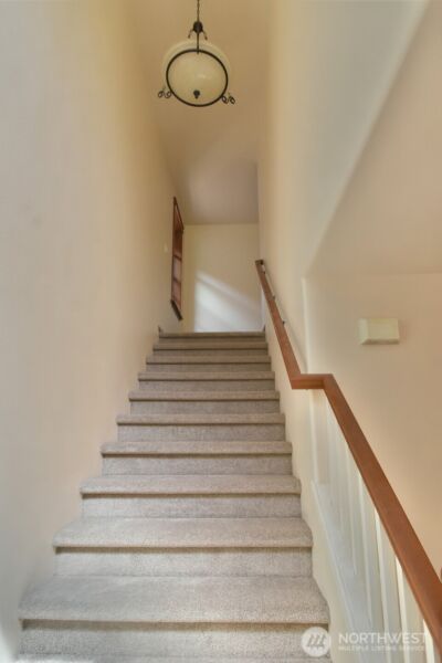 225 161st Place SE, Bothell, WA 98012 - Photo 8