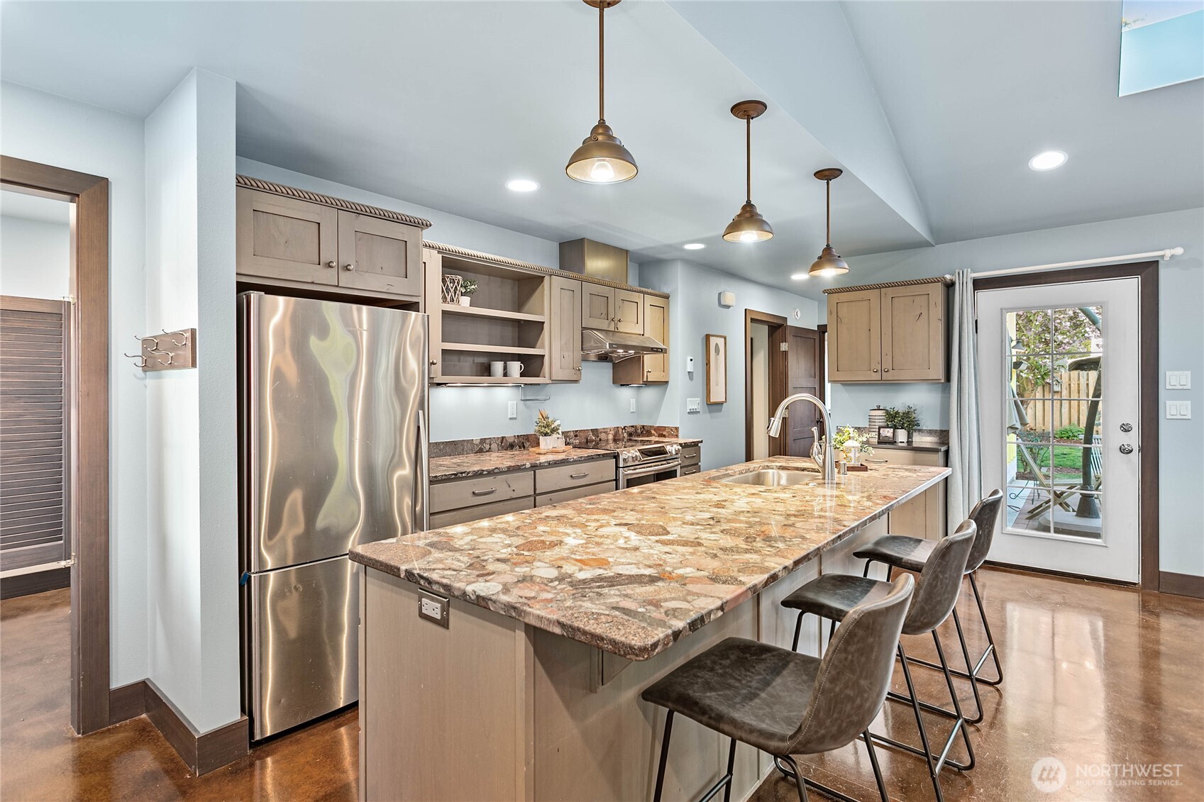 4808 Cedar Lane , Blaine, WA 98230