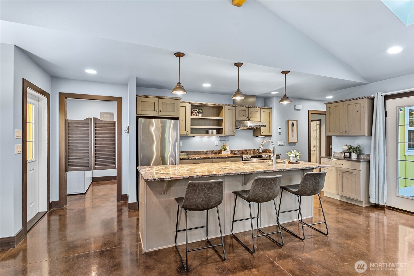 4808 Cedar Lane , Blaine, WA 98230