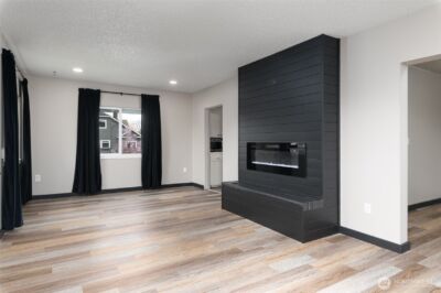 1601 Virginia Avenue , Everett, WA 98201 - Photo 4