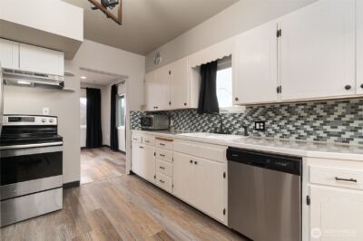 1601 Virginia Avenue , Everett, WA 98201 - Photo 7