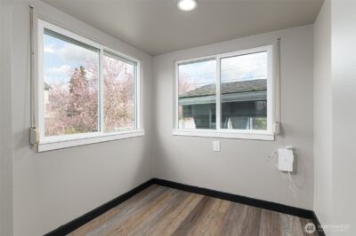 1601 Virginia Avenue , Everett, WA 98201 - Photo 9