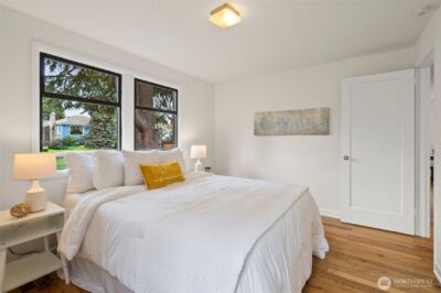 9747 Evanston Ave N, Seattle, WA 98103 - Photo 22