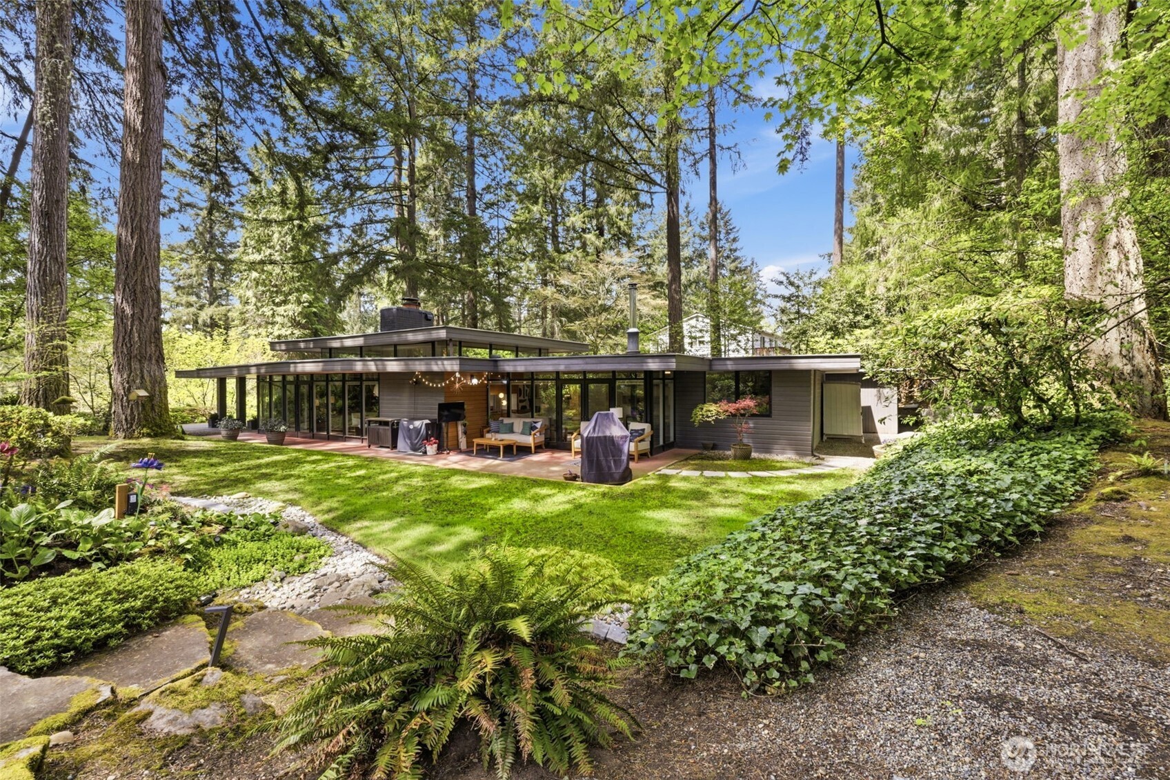10611 Rembert Court SW, Lakewood, WA 98498