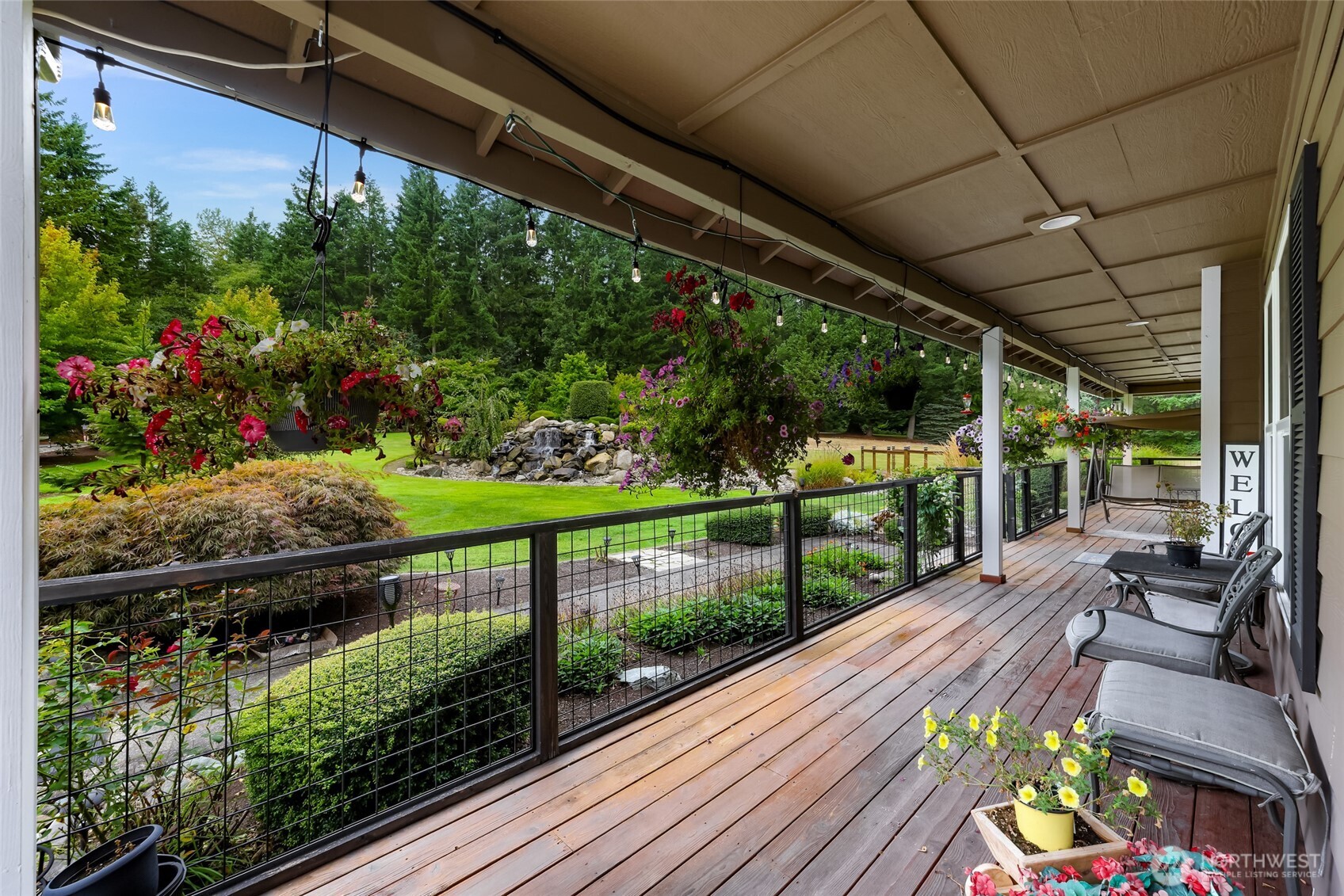 4879 Robinwood Lane , Bow, WA 98232-8590