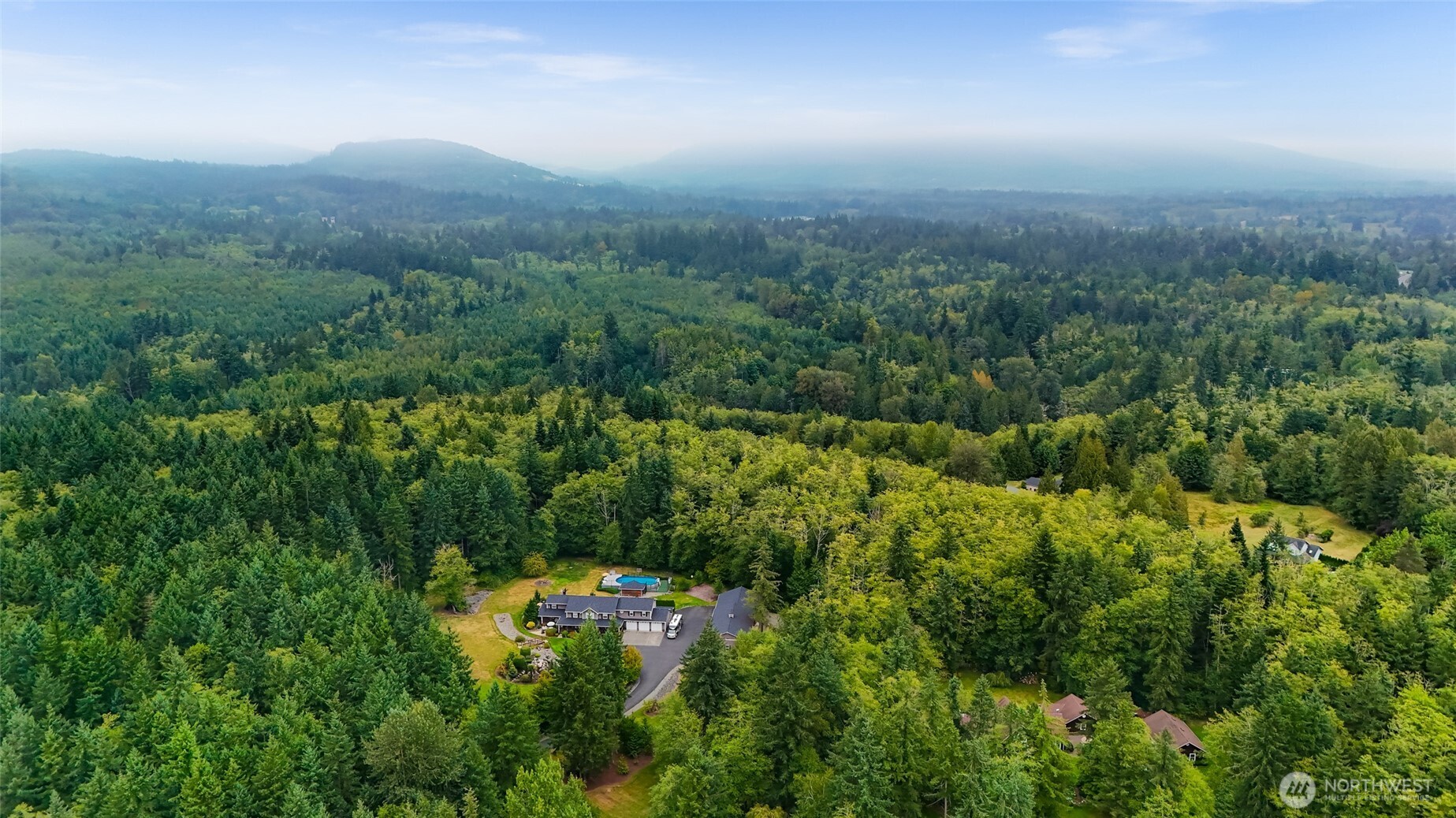4879 Robinwood Lane , Bow, WA 98232-8590