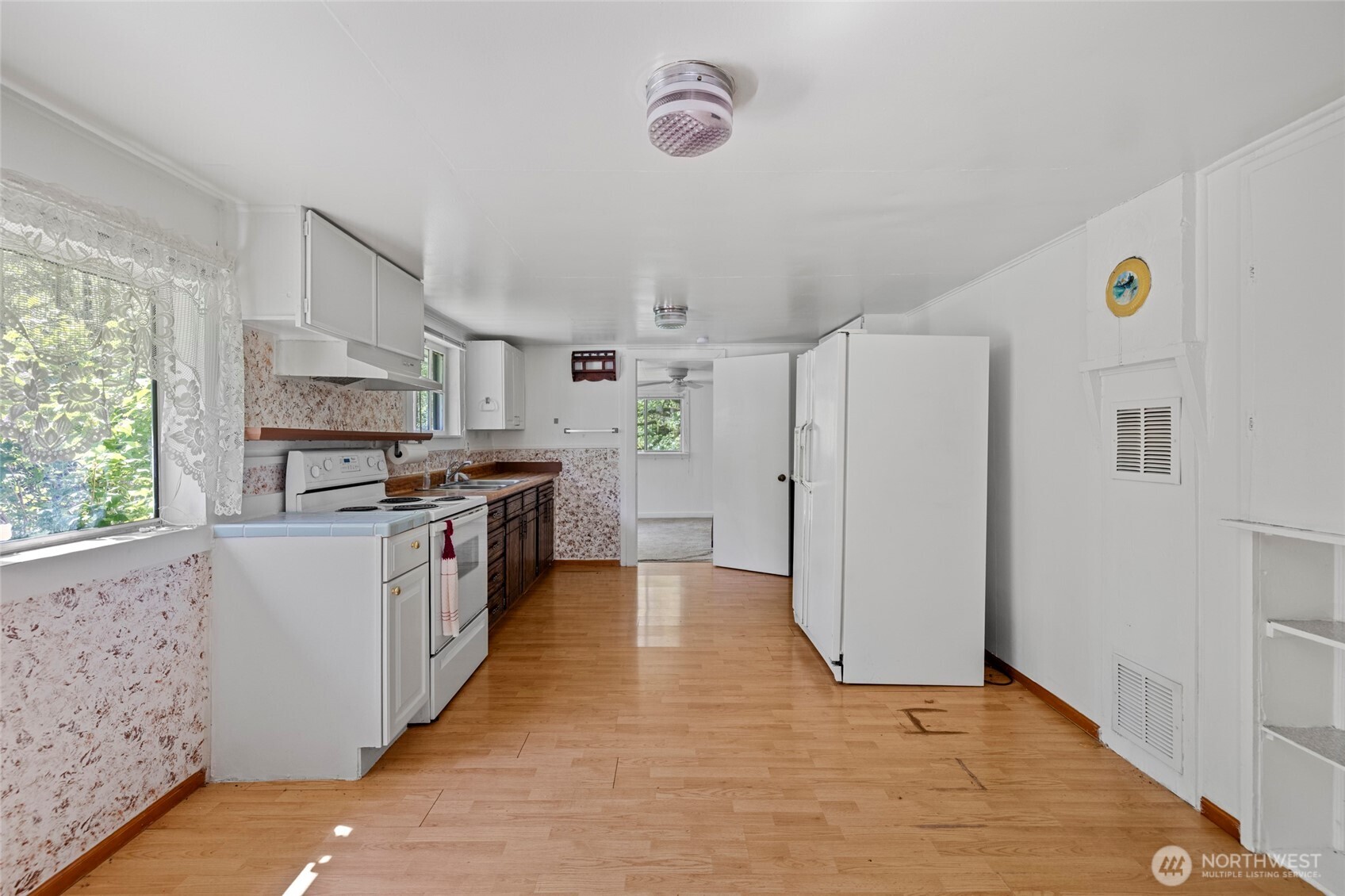57255 State Route 20 , Rockport, WA 98283