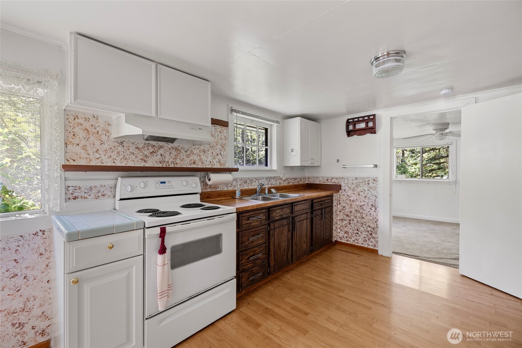 57255 State Route 20 , Rockport, WA 98283