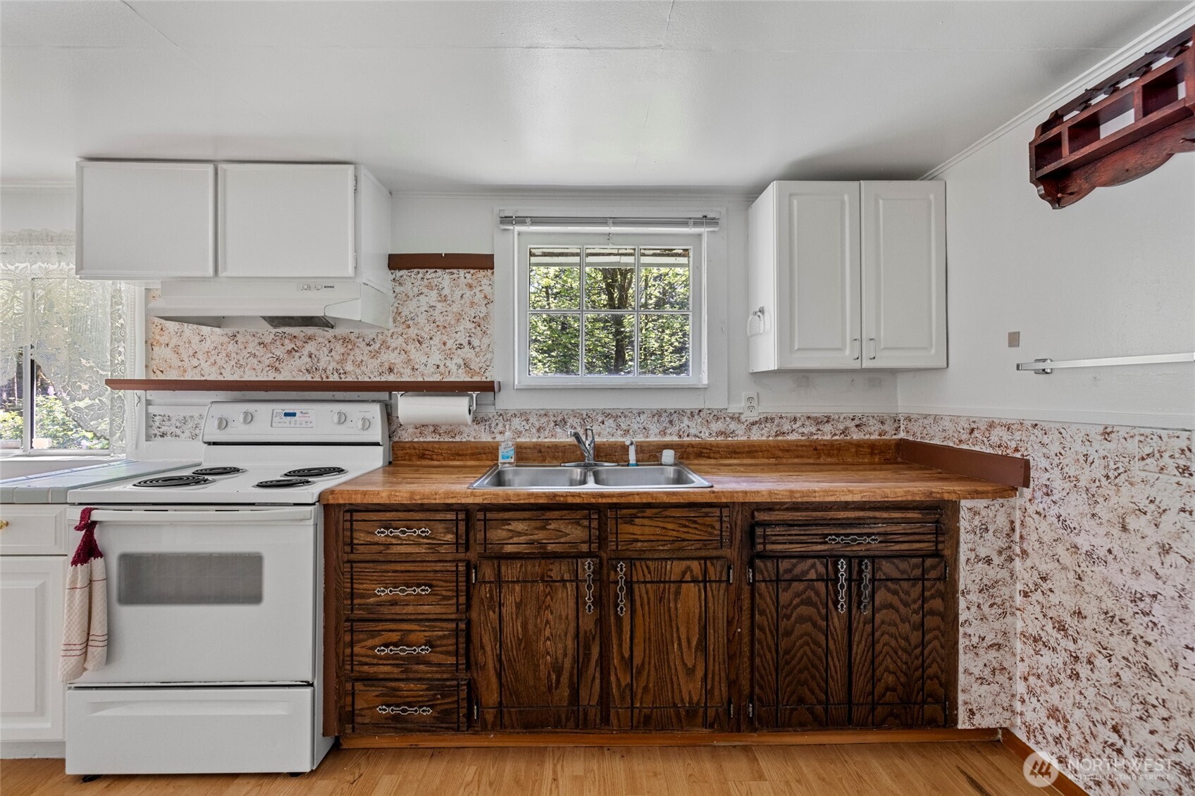 57255 State Route 20 , Rockport, WA 98283