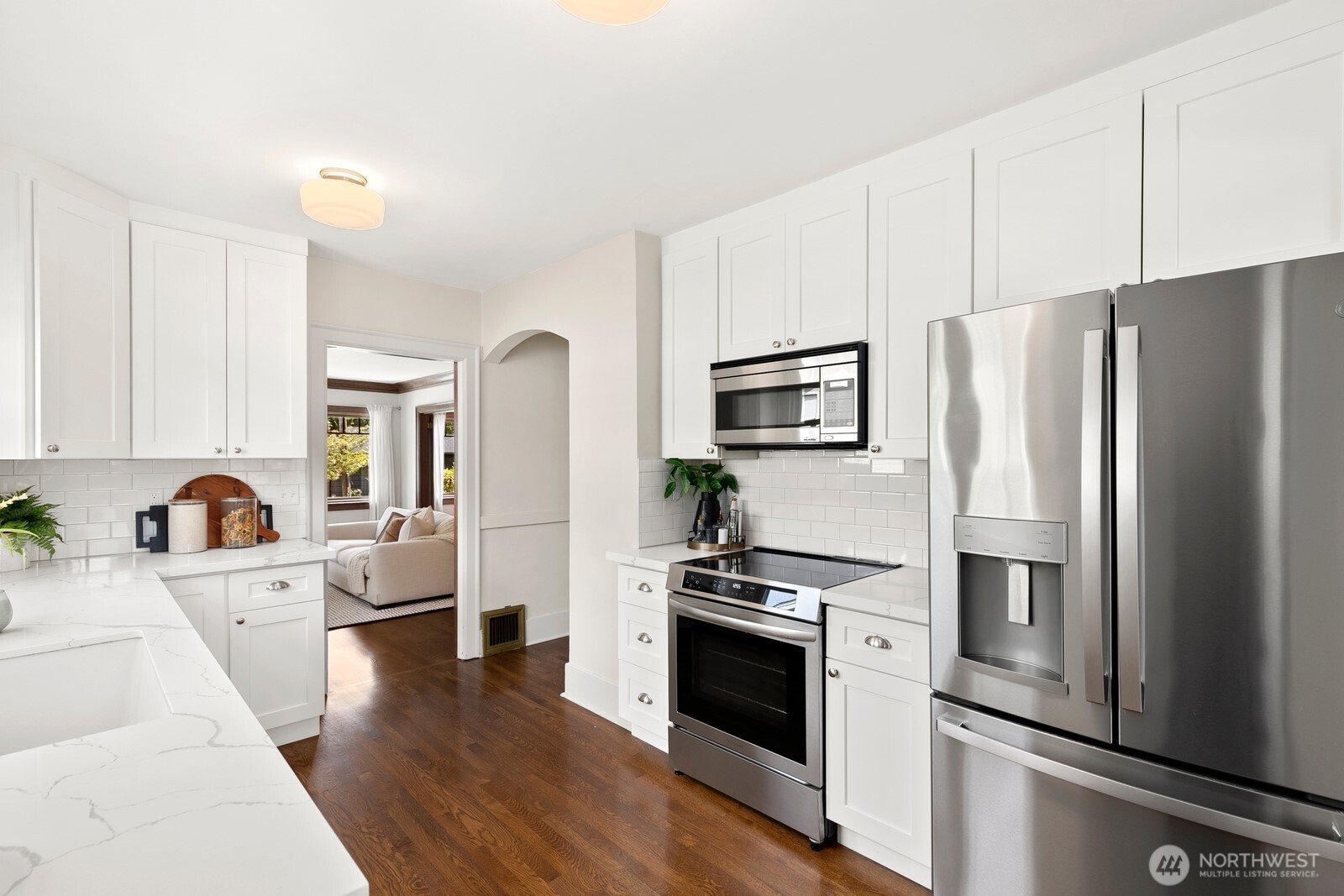 6531 27th Avenue NW, Seattle, WA 98117