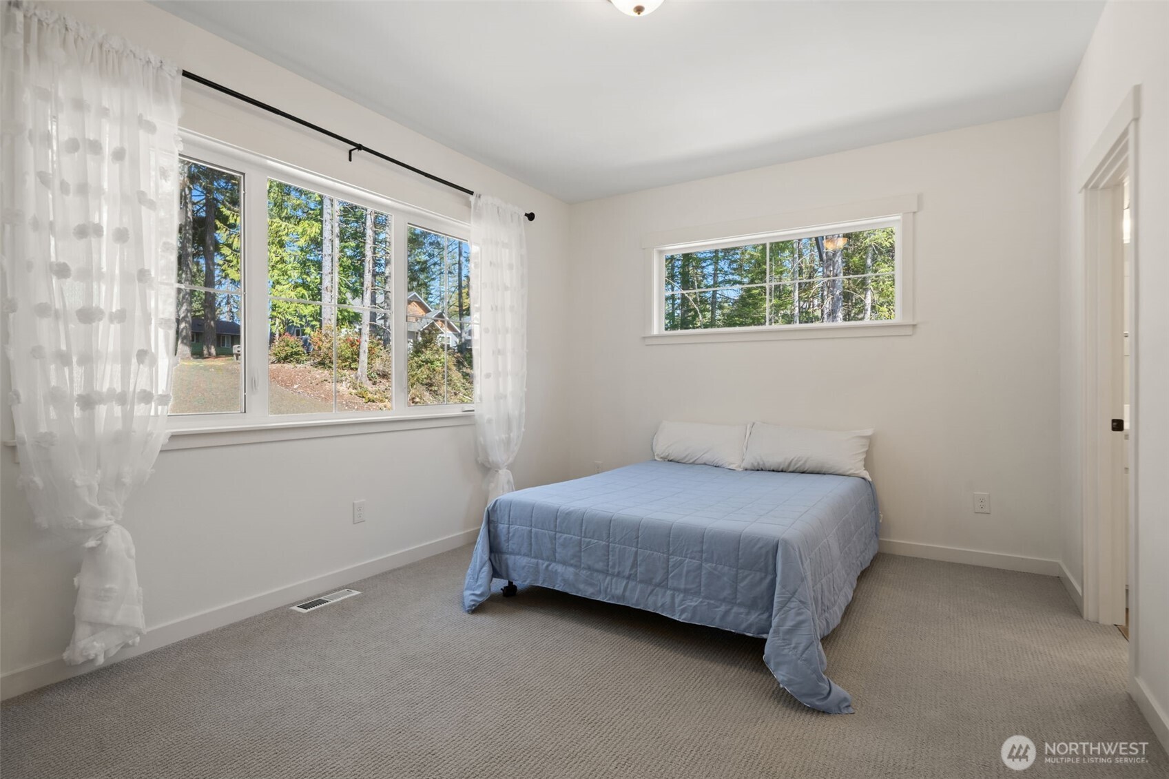200 E Susan Lane , Union, WA 98592