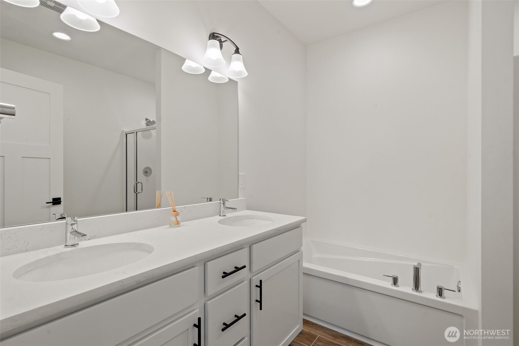 200 E Susan Lane , Union, WA 98592