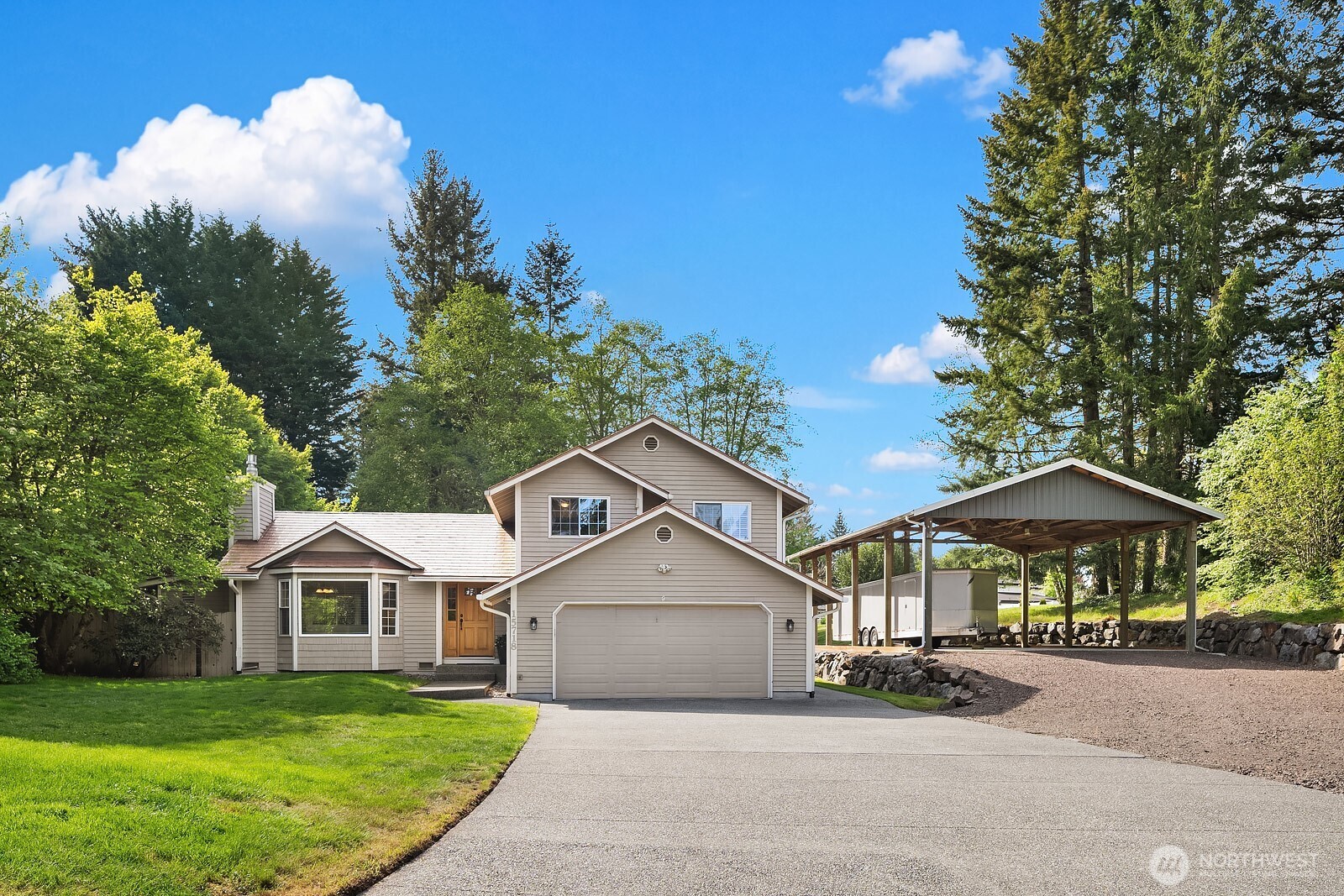 15718 NE 198th Street , Woodinville, WA 98072