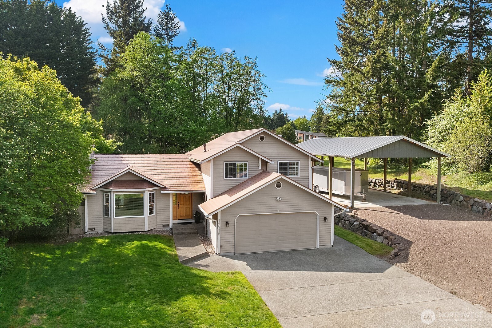 15718 NE 198th Street , Woodinville, WA 98072