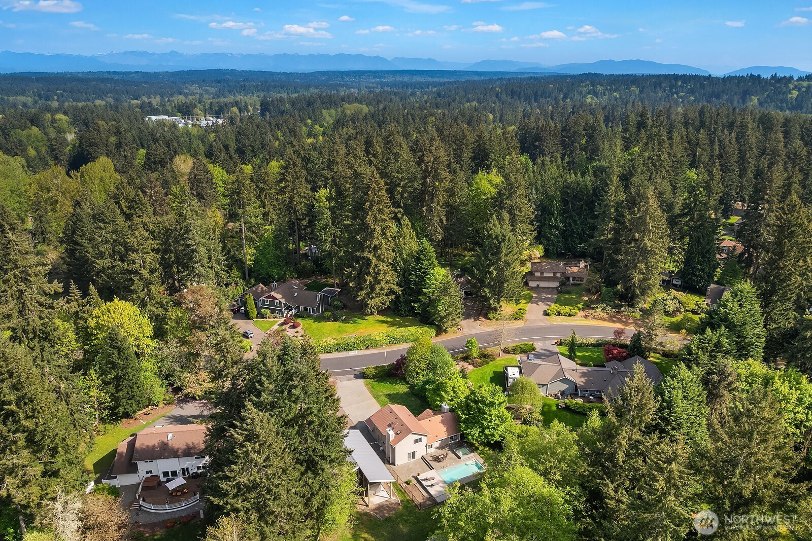 15718 NE 198th Street , Woodinville, WA 98072
