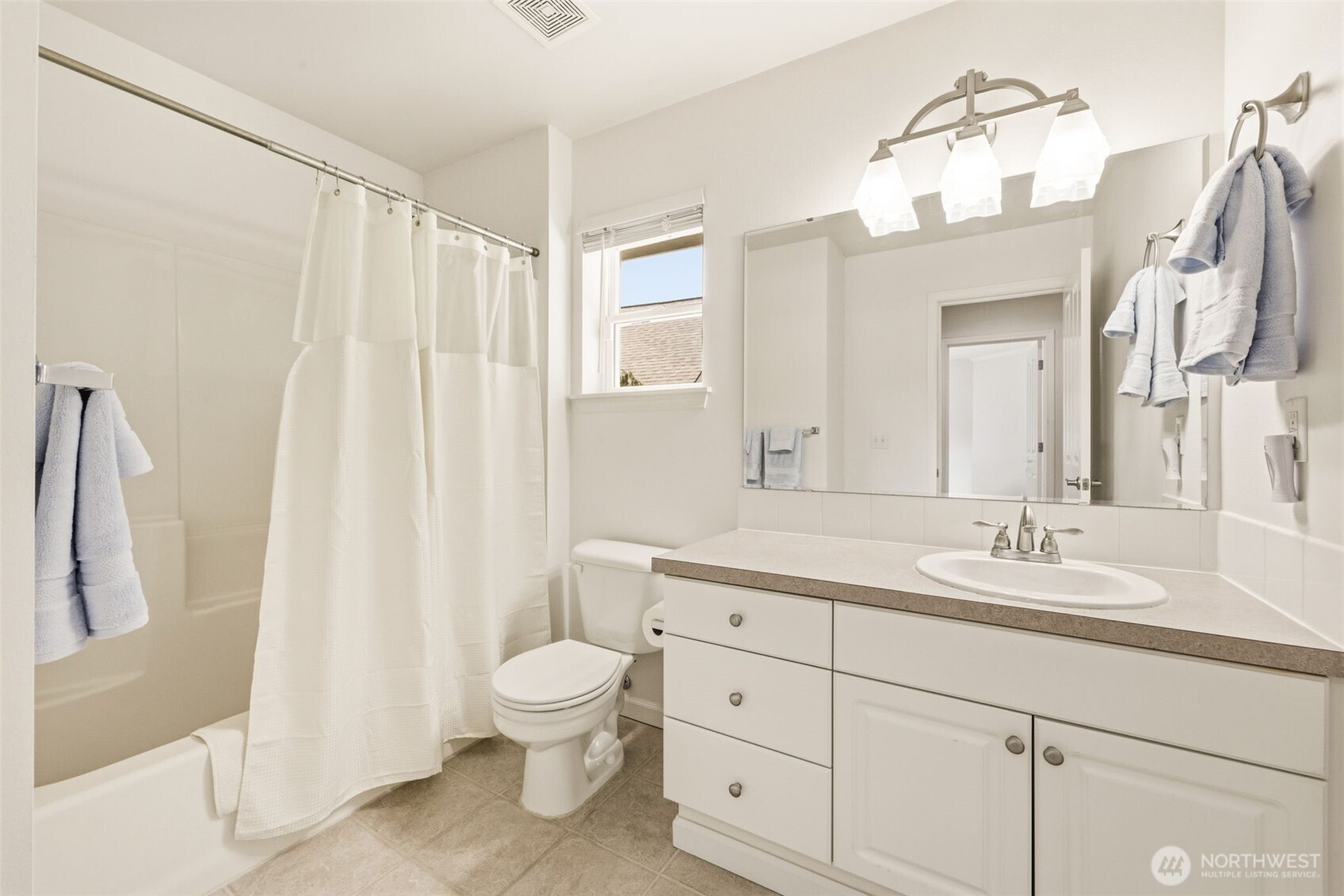 5814 61st Avenue W, University Place, WA 98467