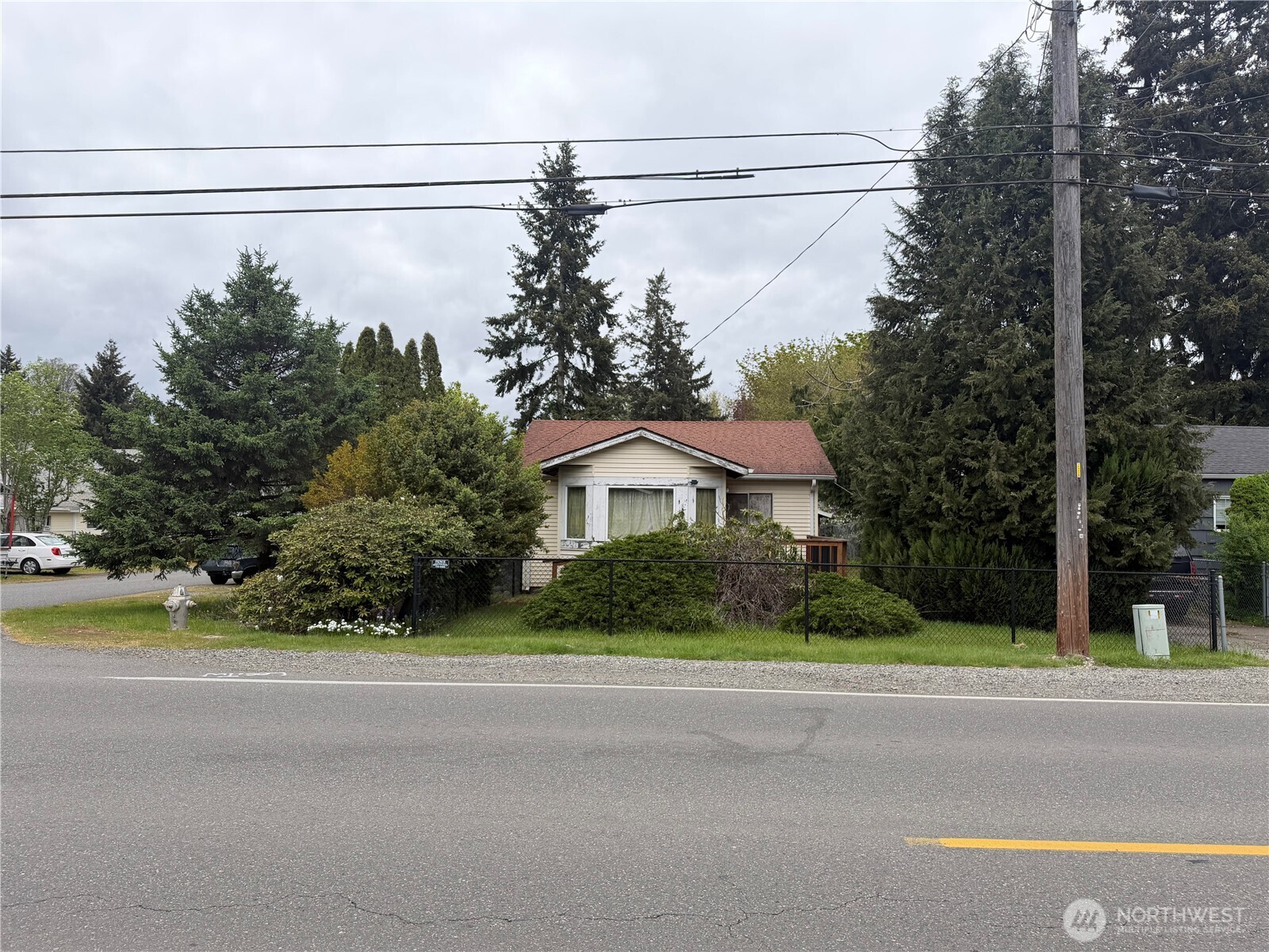 821 108th Street S, Tacoma, WA 98444-5605