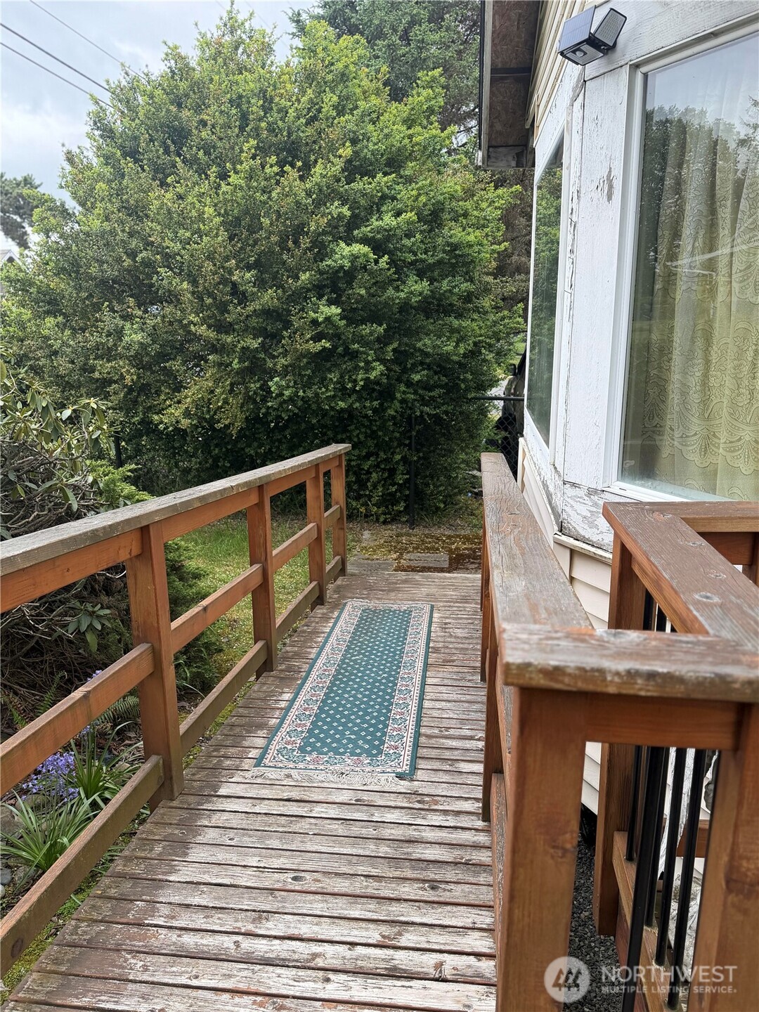 821 108th Street S, Tacoma, WA 98444-5605