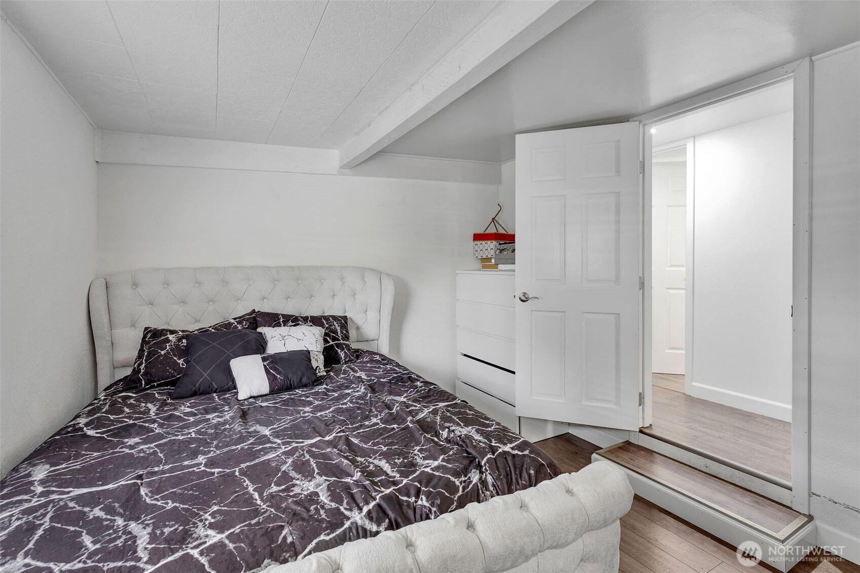 23708 Locust Way #23, Bothell, WA 98021