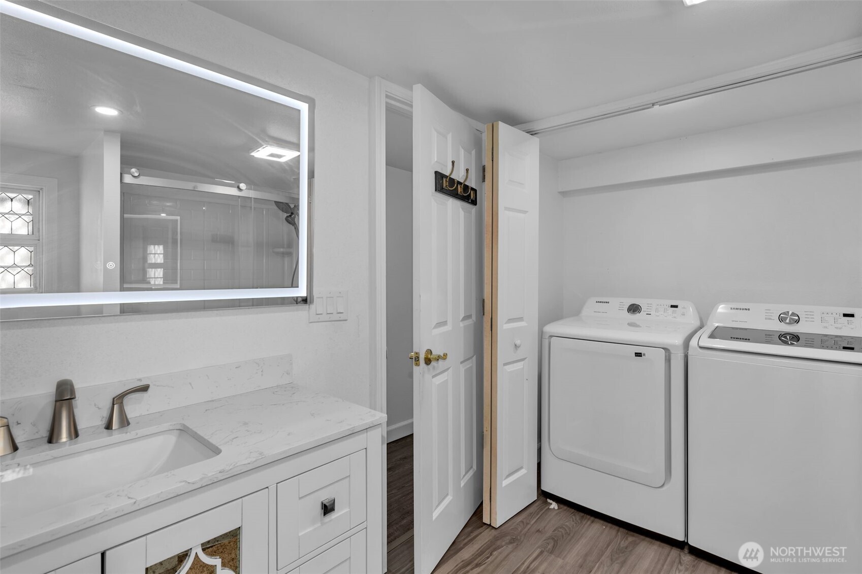 23708 Locust Way #23, Bothell, WA 98021