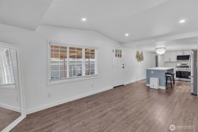 23708 Locust Way #23, Bothell, WA 98021 - Photo 5