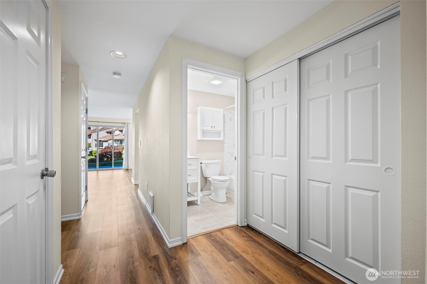 7606 37th Street W #B3, Tacoma, WA 98466