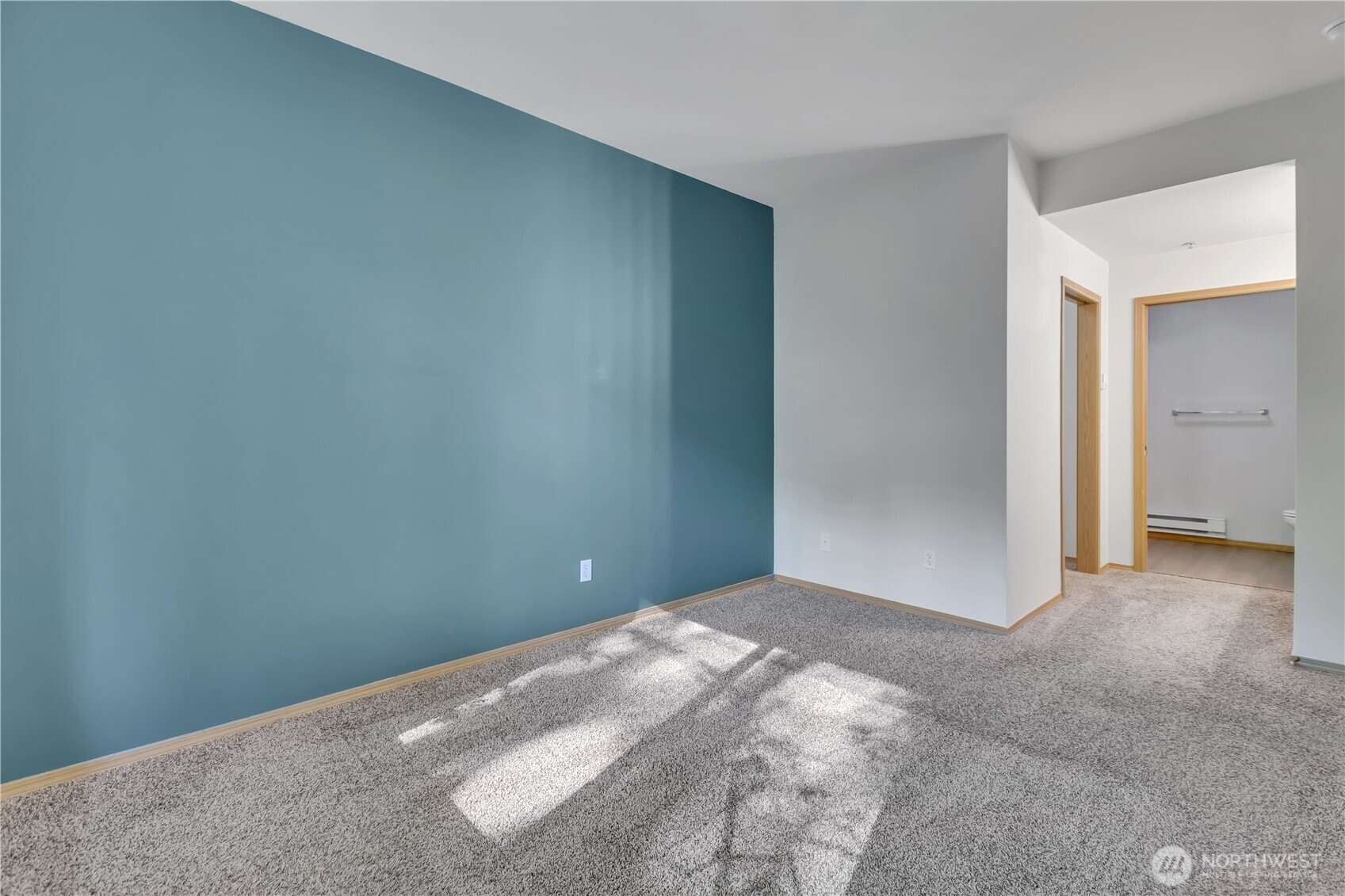21917 42nd Avenue S #101, Kent, WA 98032