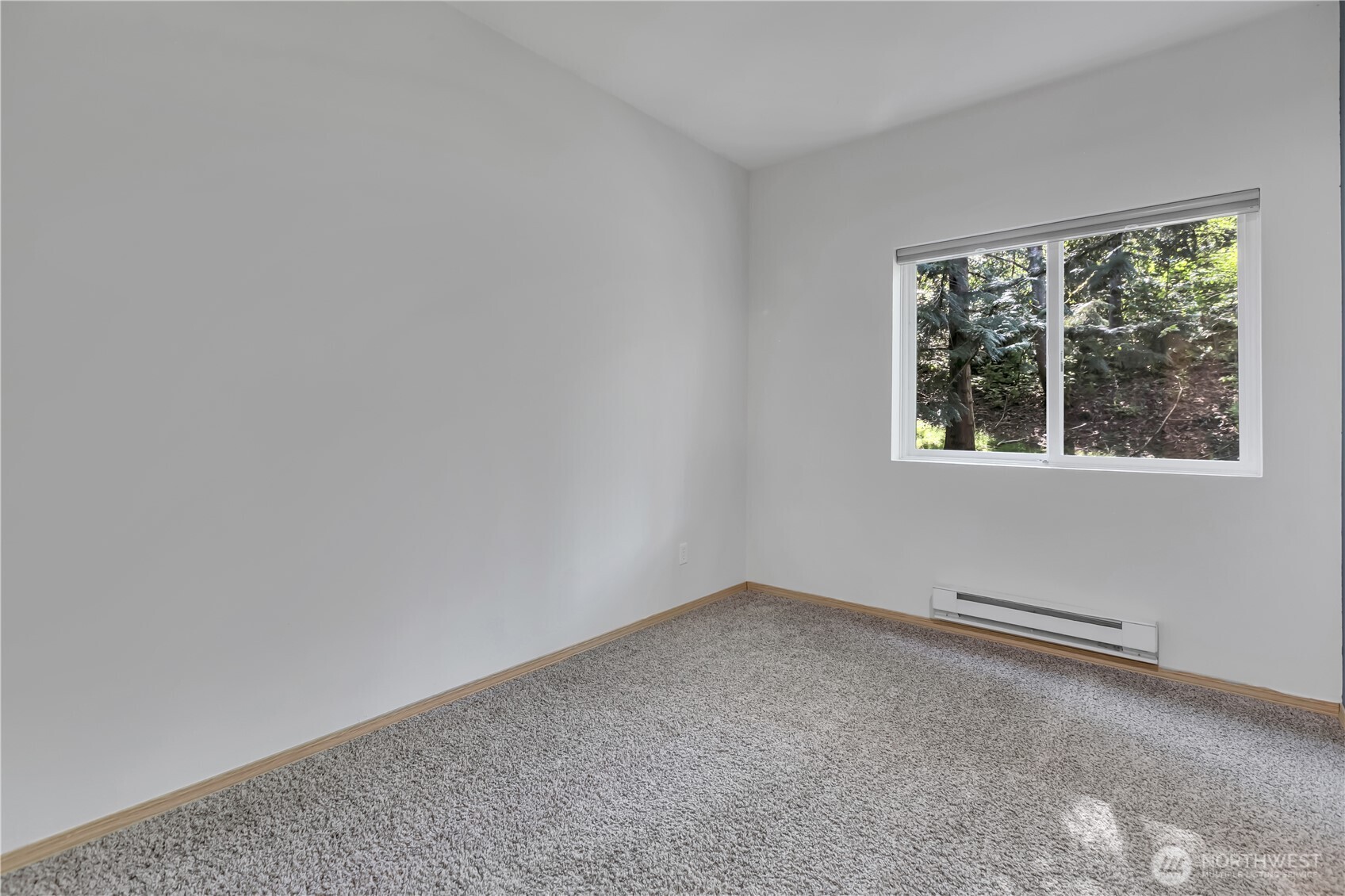 21917 42nd Avenue S #101, Kent, WA 98032