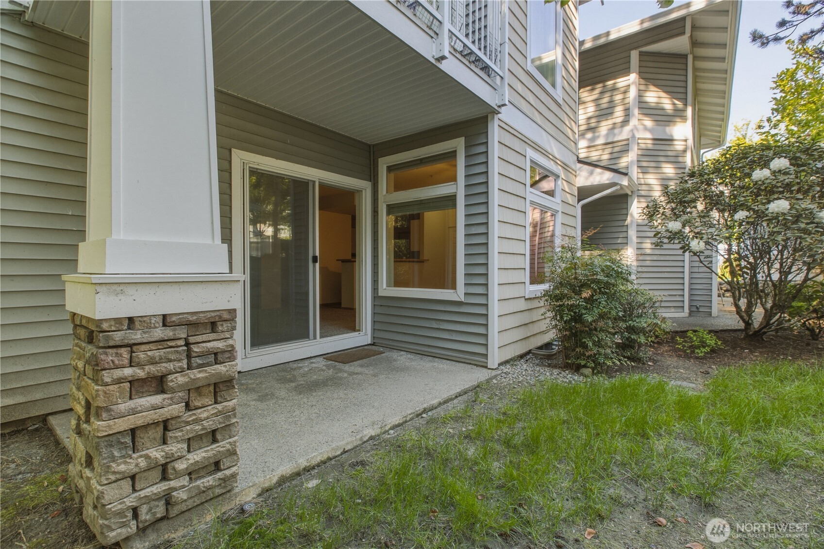 21917 42nd Avenue S #101, Kent, WA 98032