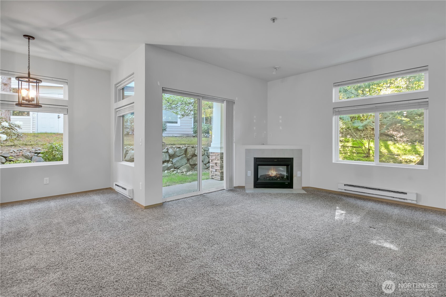 21917 42nd Avenue S #101, Kent, WA 98032
