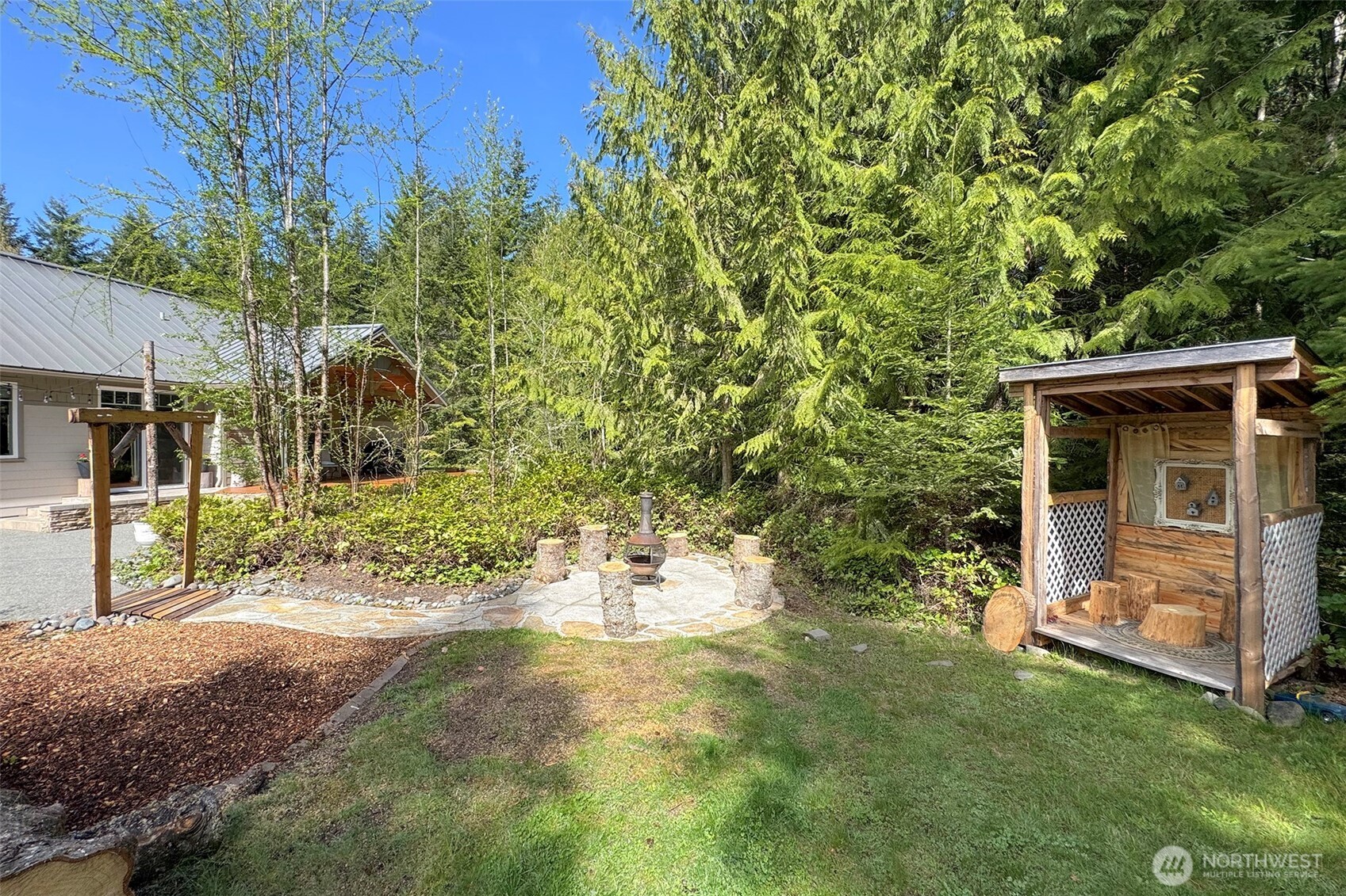 123 Headwaters Lane , Port Angeles, WA 98362