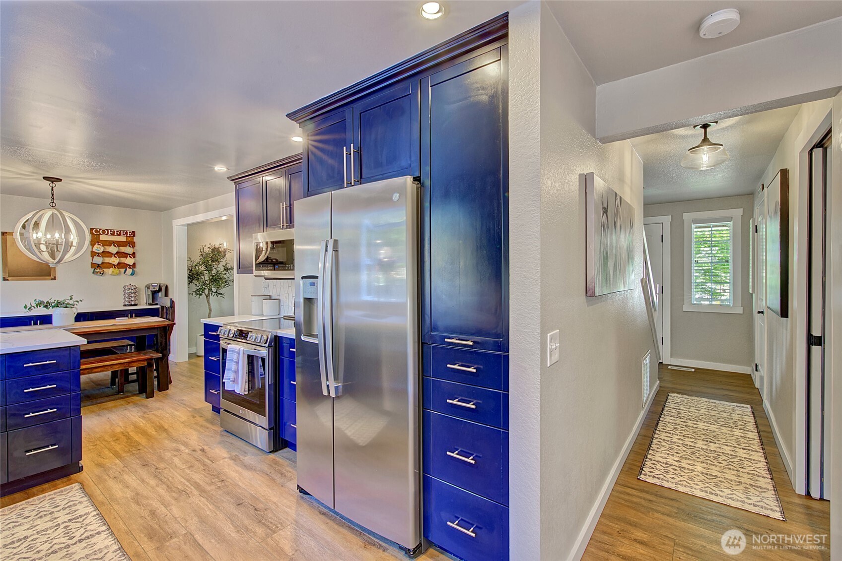 2000 212th Place SW, Brier, WA 98036-7958