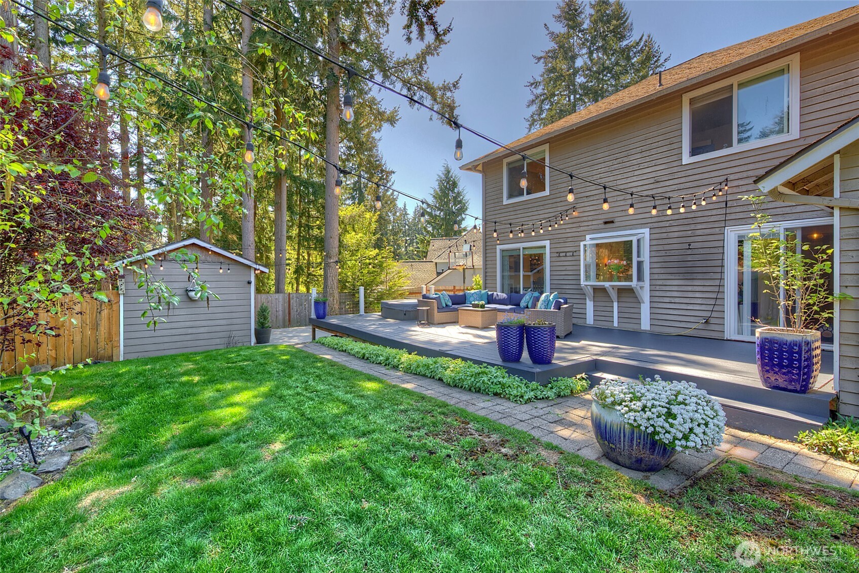 2000 212th Place SW, Brier, WA 98036-7958