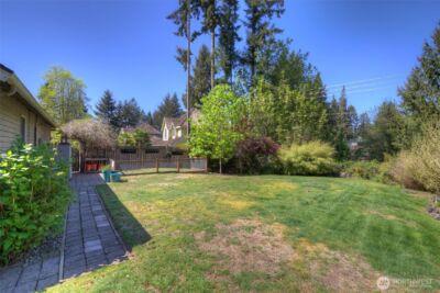 2000 212th Place SW, Brier, WA 98036-7958 - Photo 35