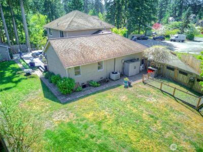 2000 212th Place SW, Brier, WA 98036-7958 - Photo 37