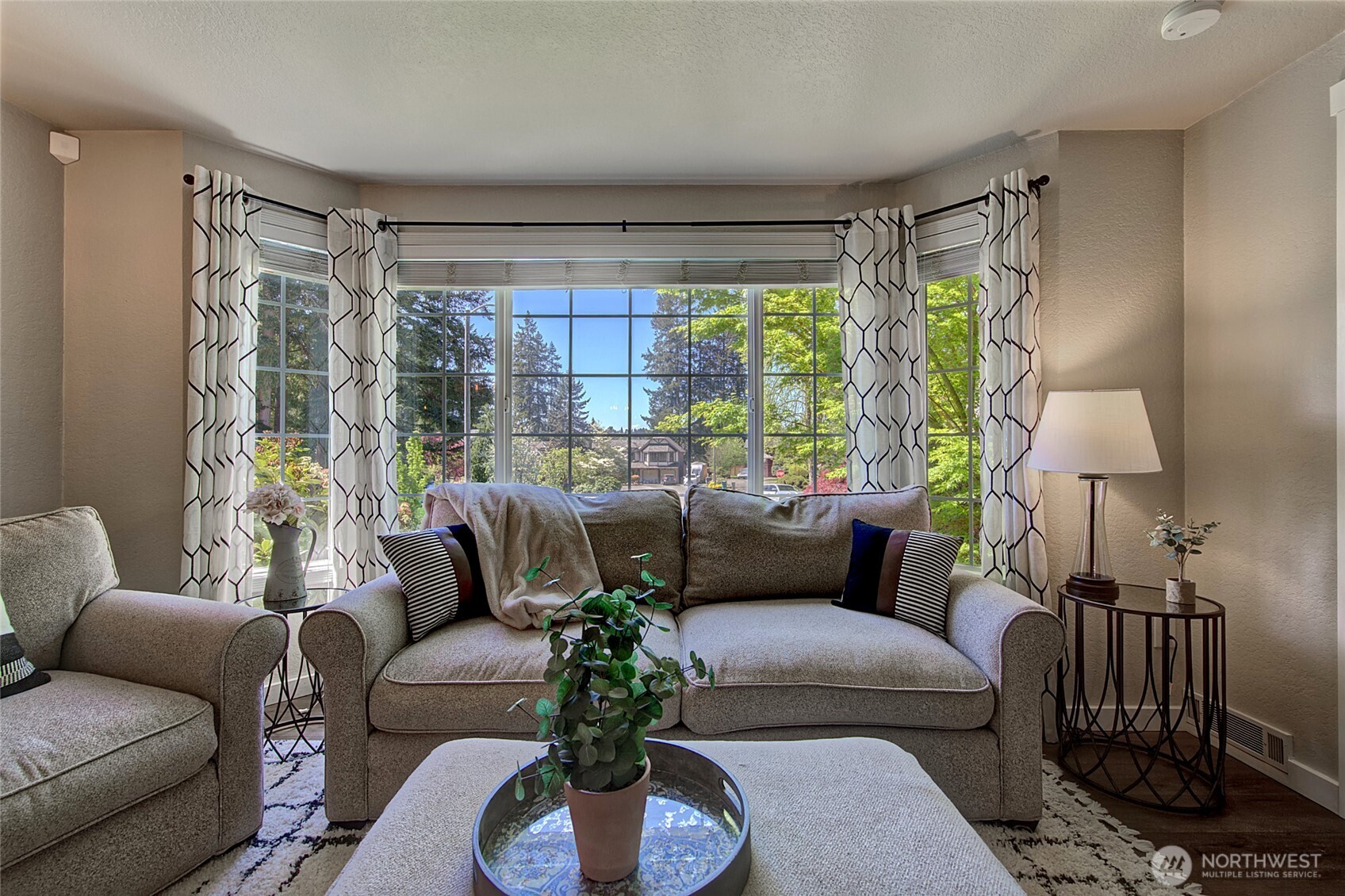 2000 212th Place SW, Brier, WA 98036-7958