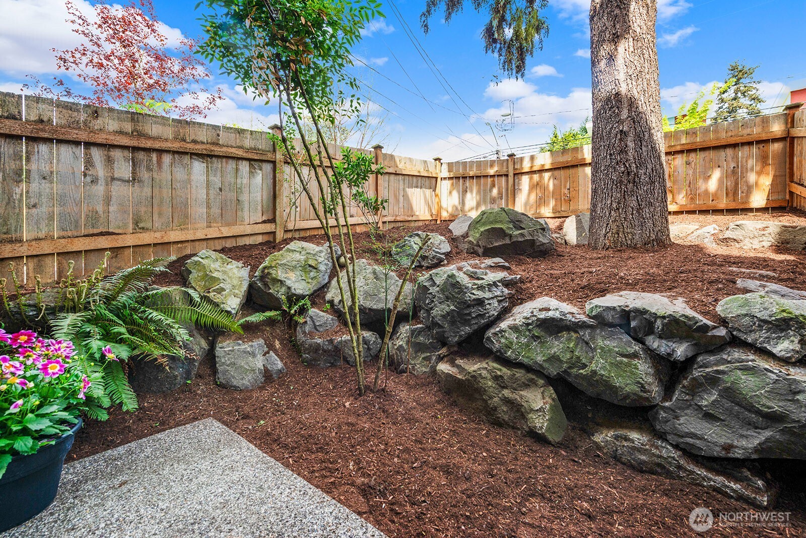 931 A N 97th Street , Seattle, WA 98103