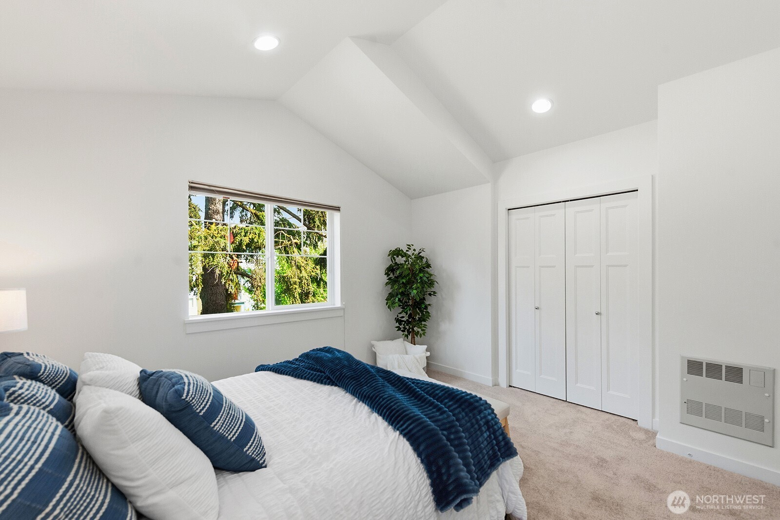 931 A N 97th Street , Seattle, WA 98103