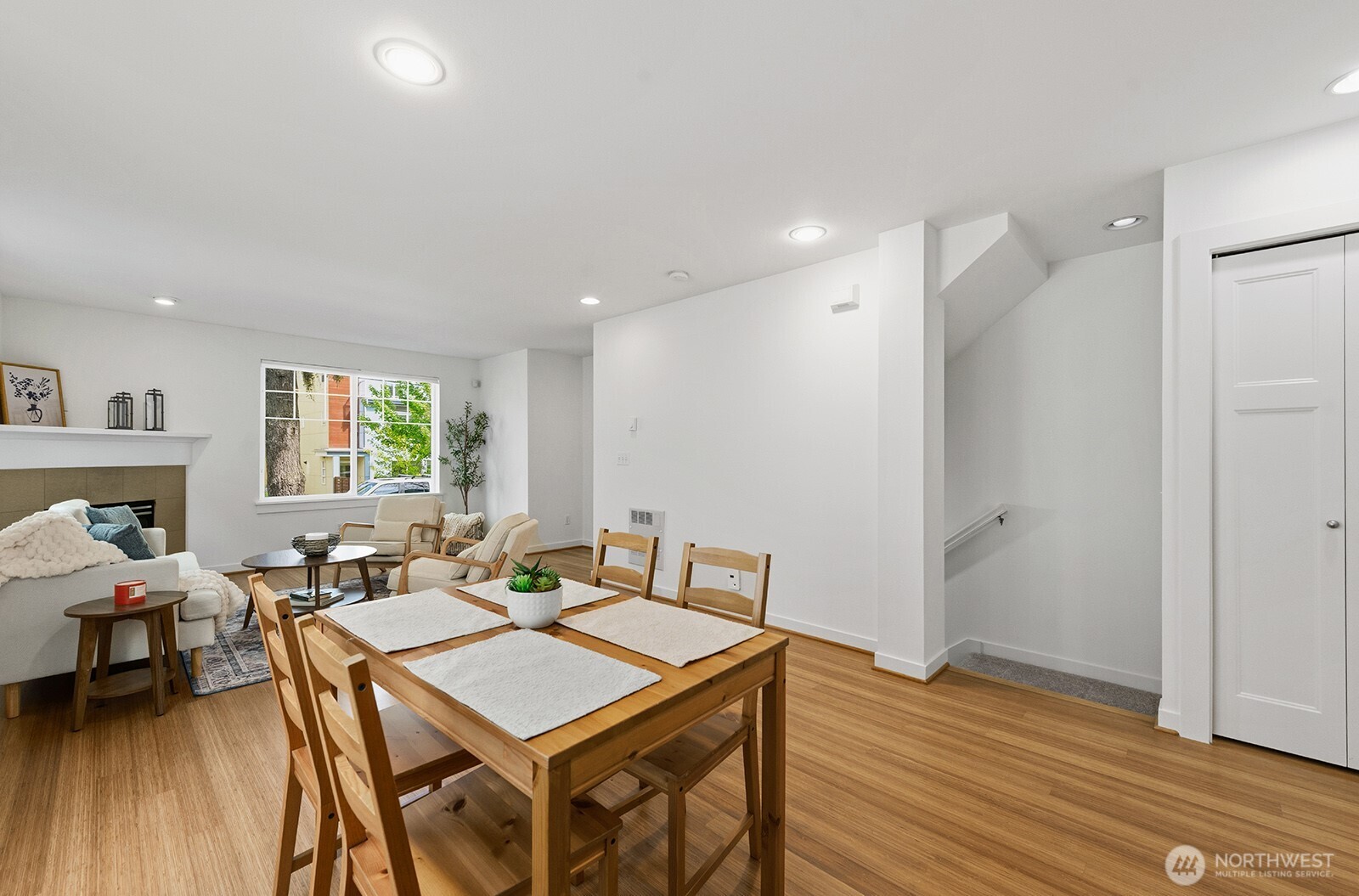 931 A N 97th Street , Seattle, WA 98103