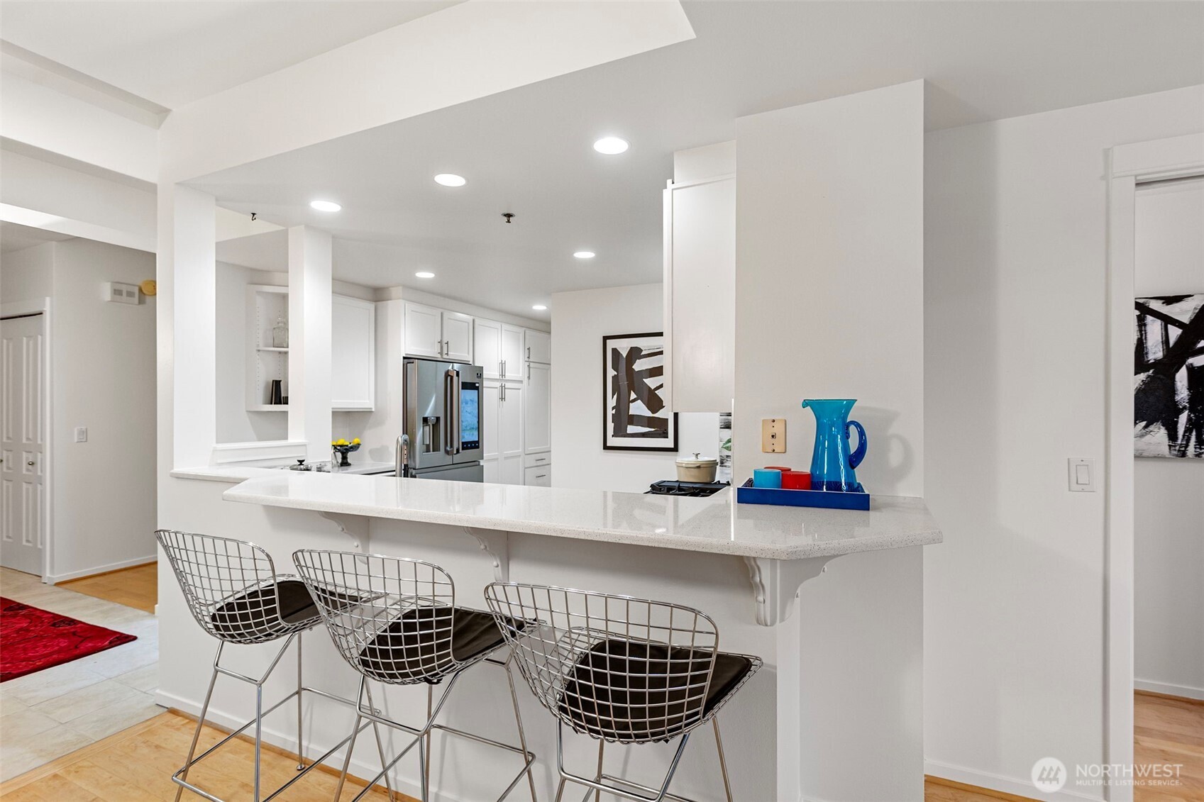 2801 1st Avenue #401, Seattle, WA 98121