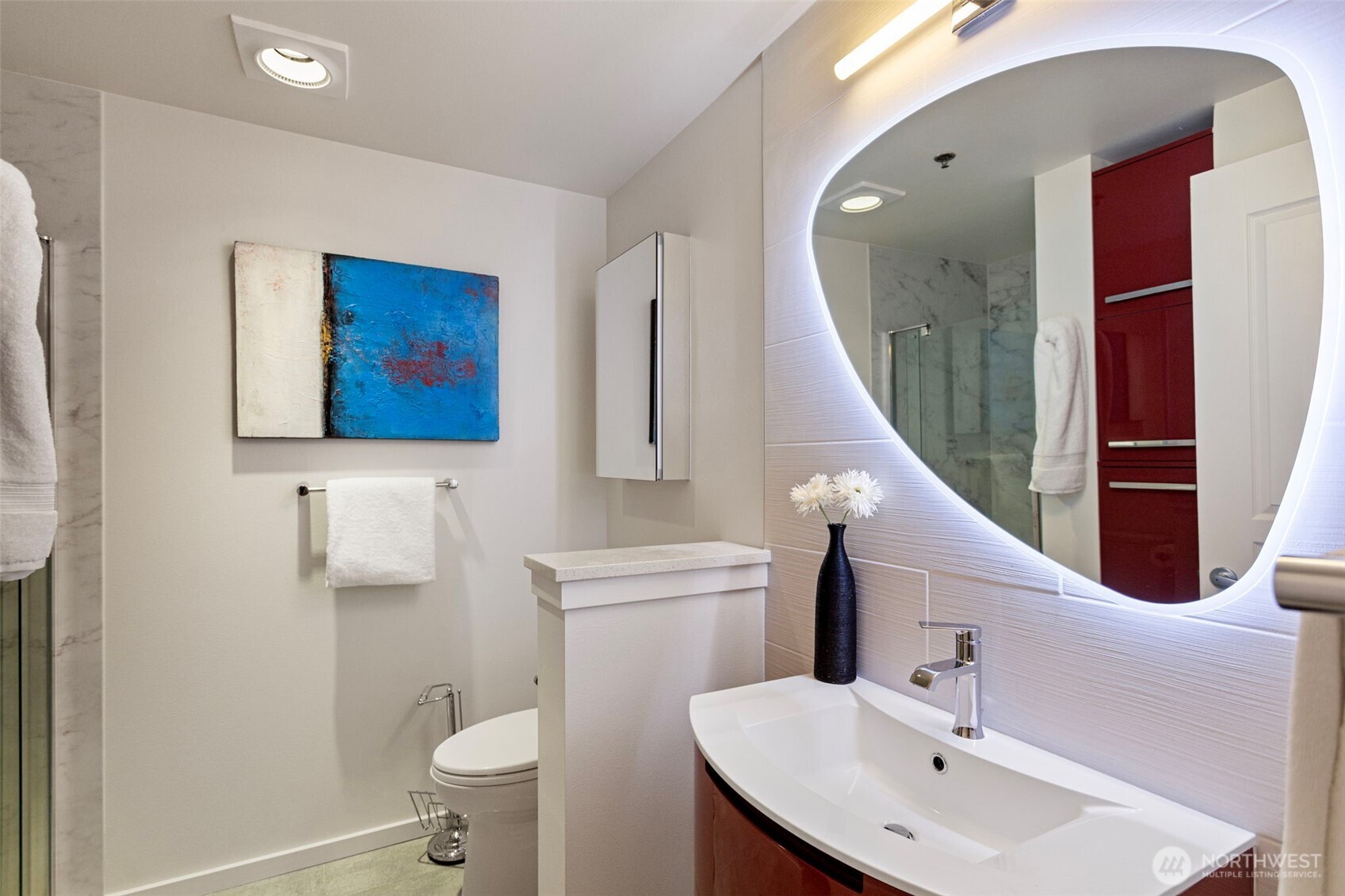 2801 1st Avenue #401, Seattle, WA 98121