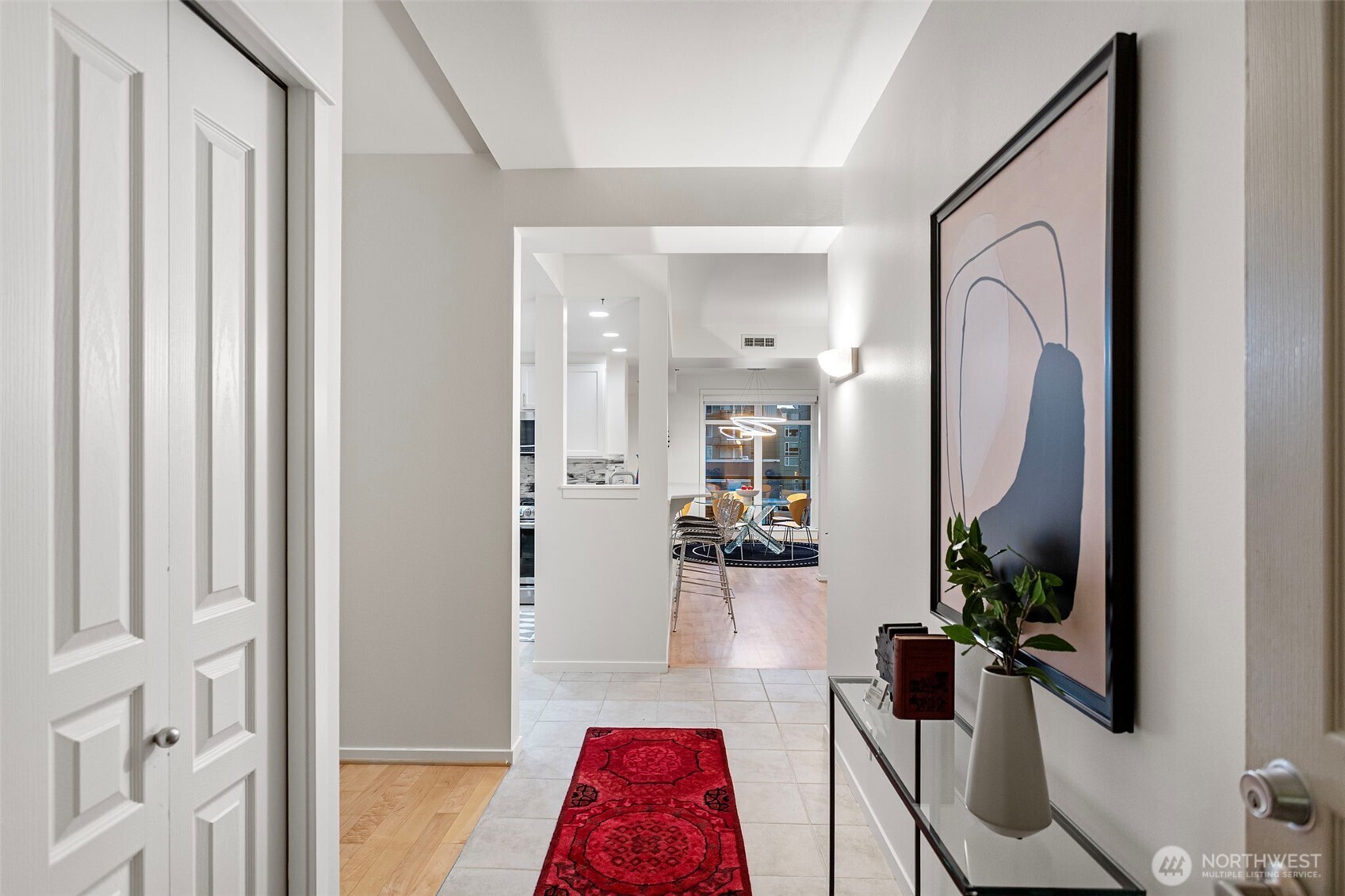 2801 1st Avenue #401, Seattle, WA 98121