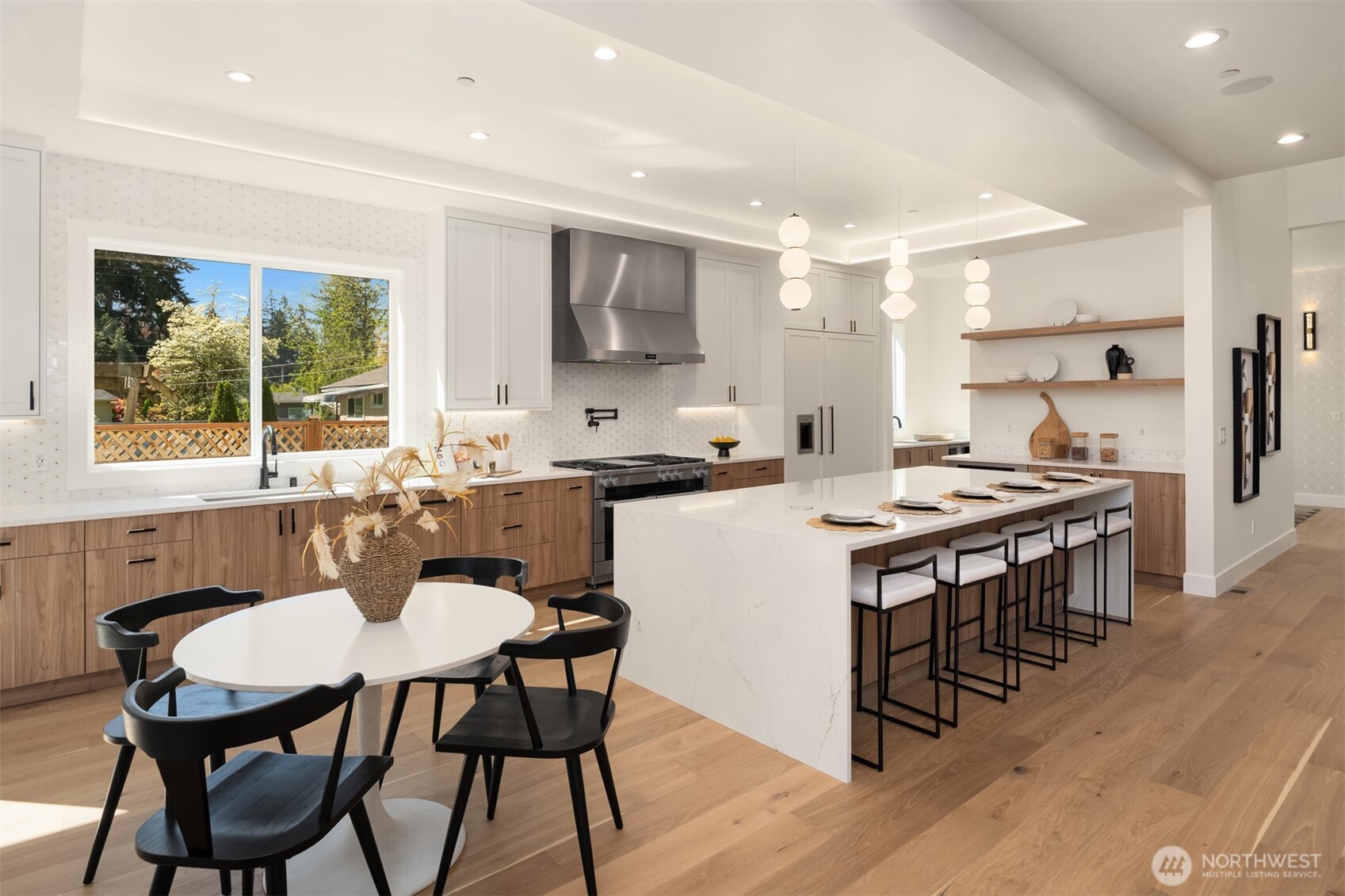 910 167th Avenue NE, Bellevue, WA 98008